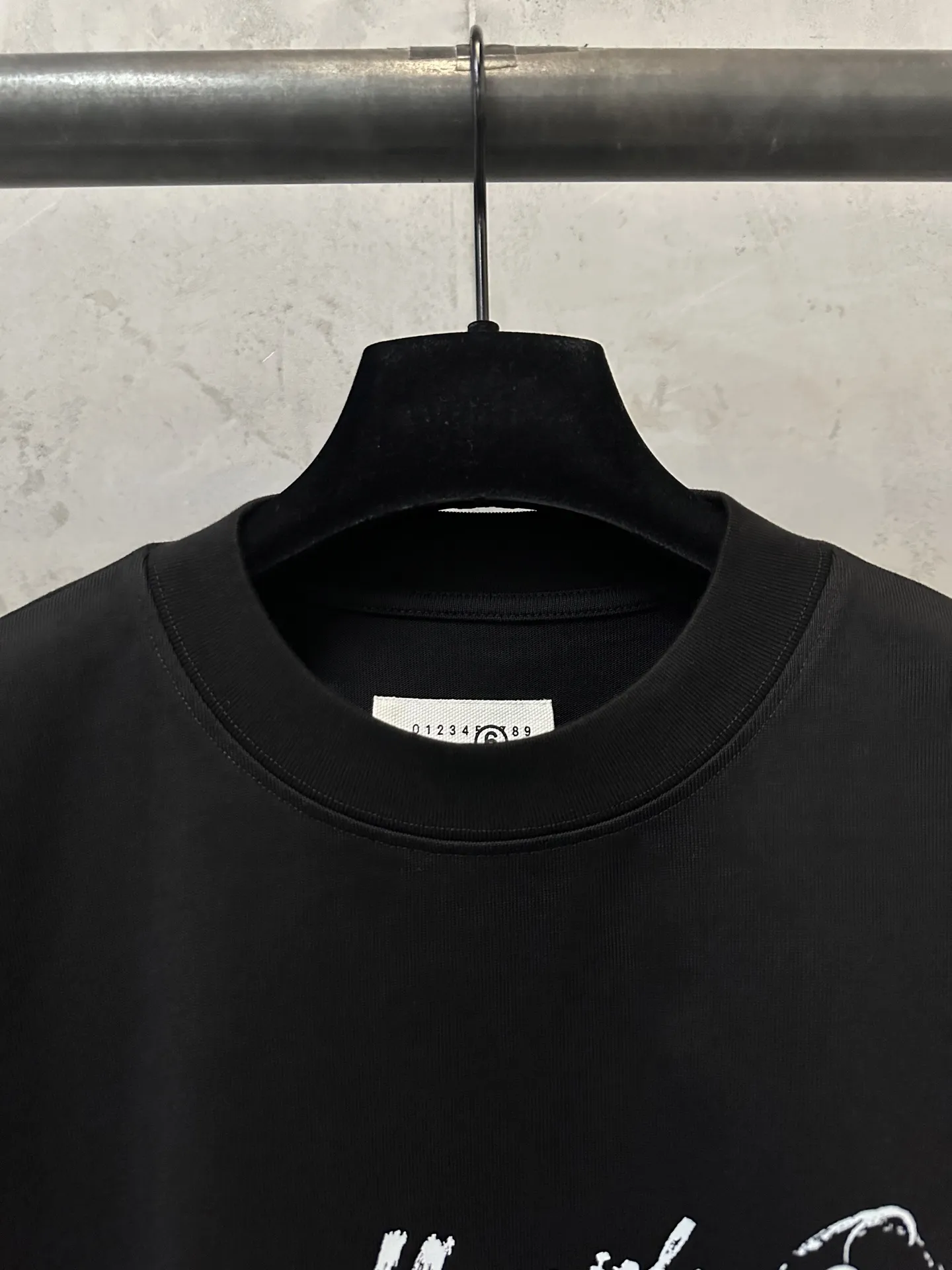 MM6 Maison Margiela Handwritten Logo Cotton T-Shirt D19011175 — view 5