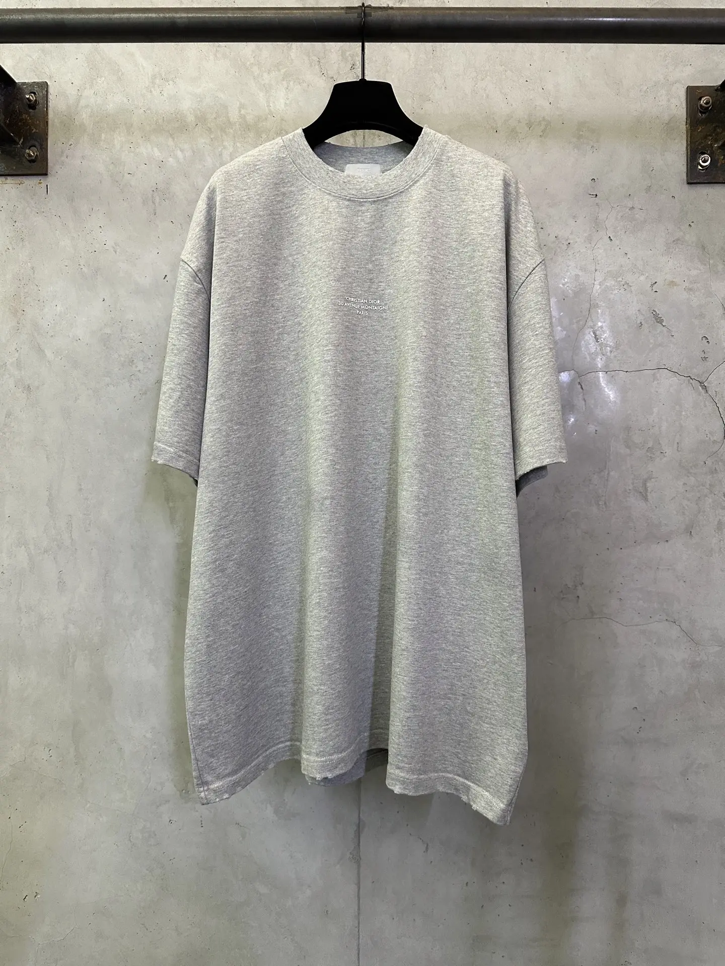 Dior Montaigne Logo Heavyweight Cotton T-Shirt D19011213