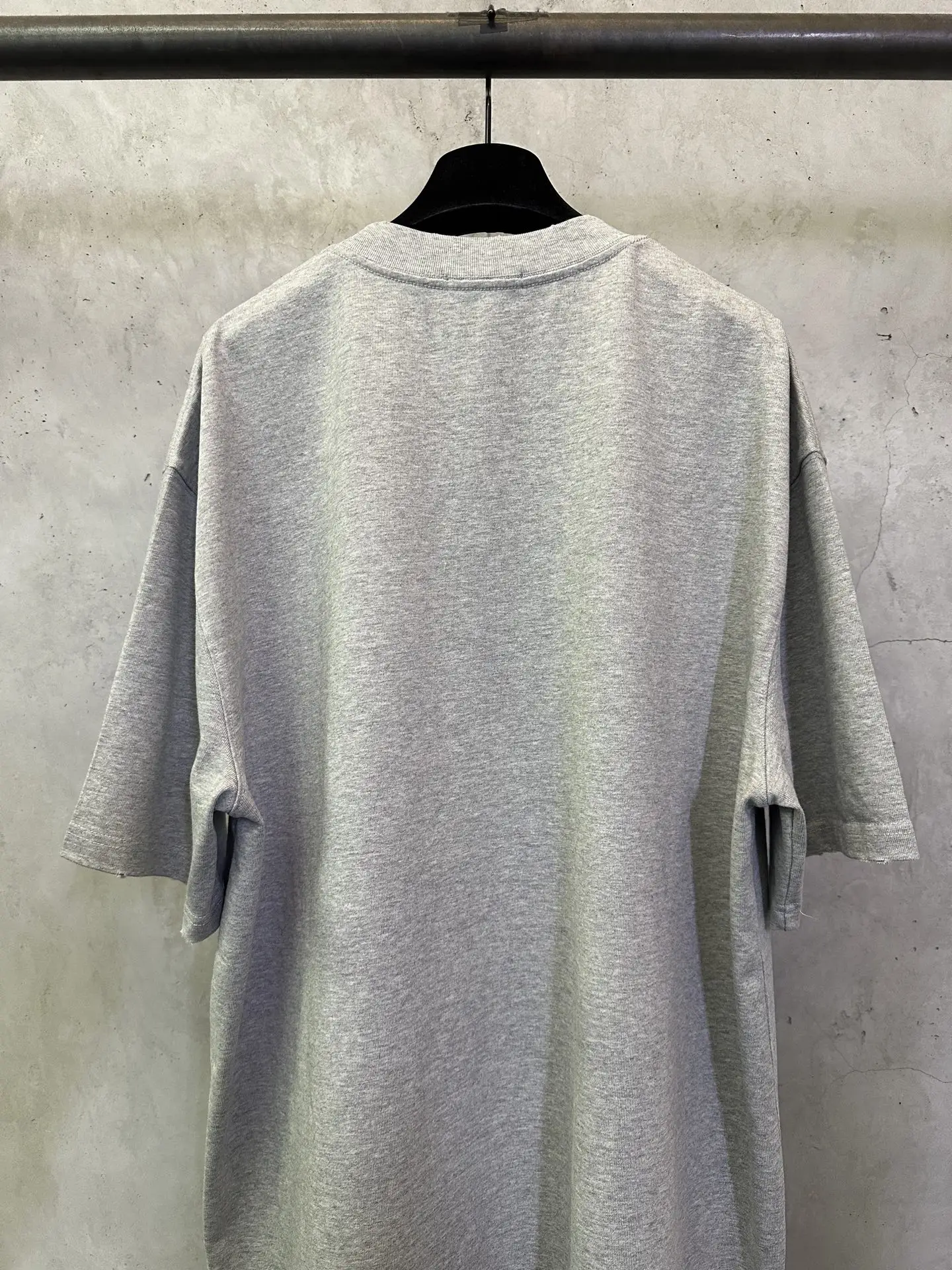 Dior Montaigne Logo Heavyweight Cotton T-Shirt D19011213 — view 5