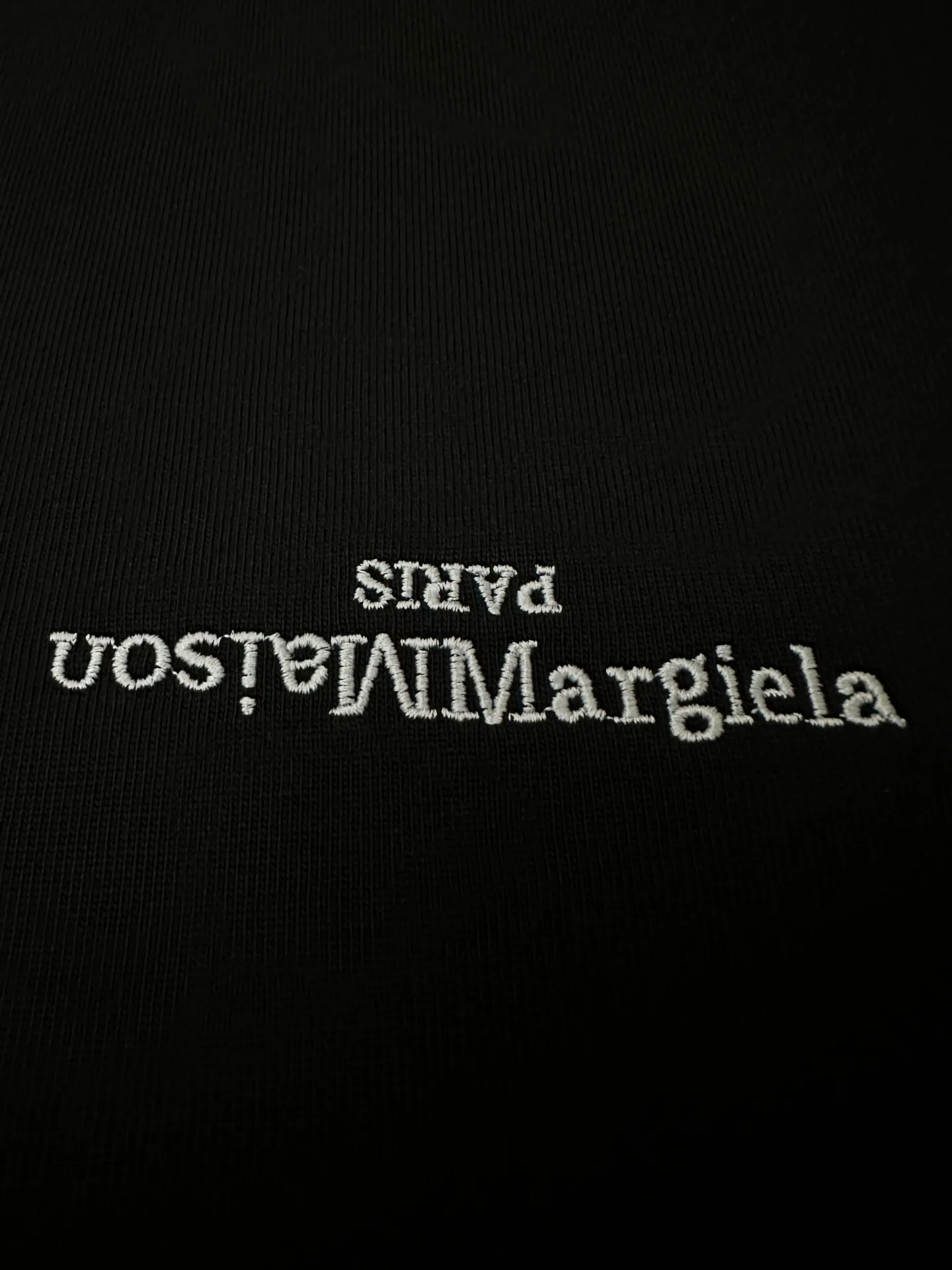 MM6 Maison Margiela Logo Embroidered Heavyweight T-Shirt D19011164 — view 7