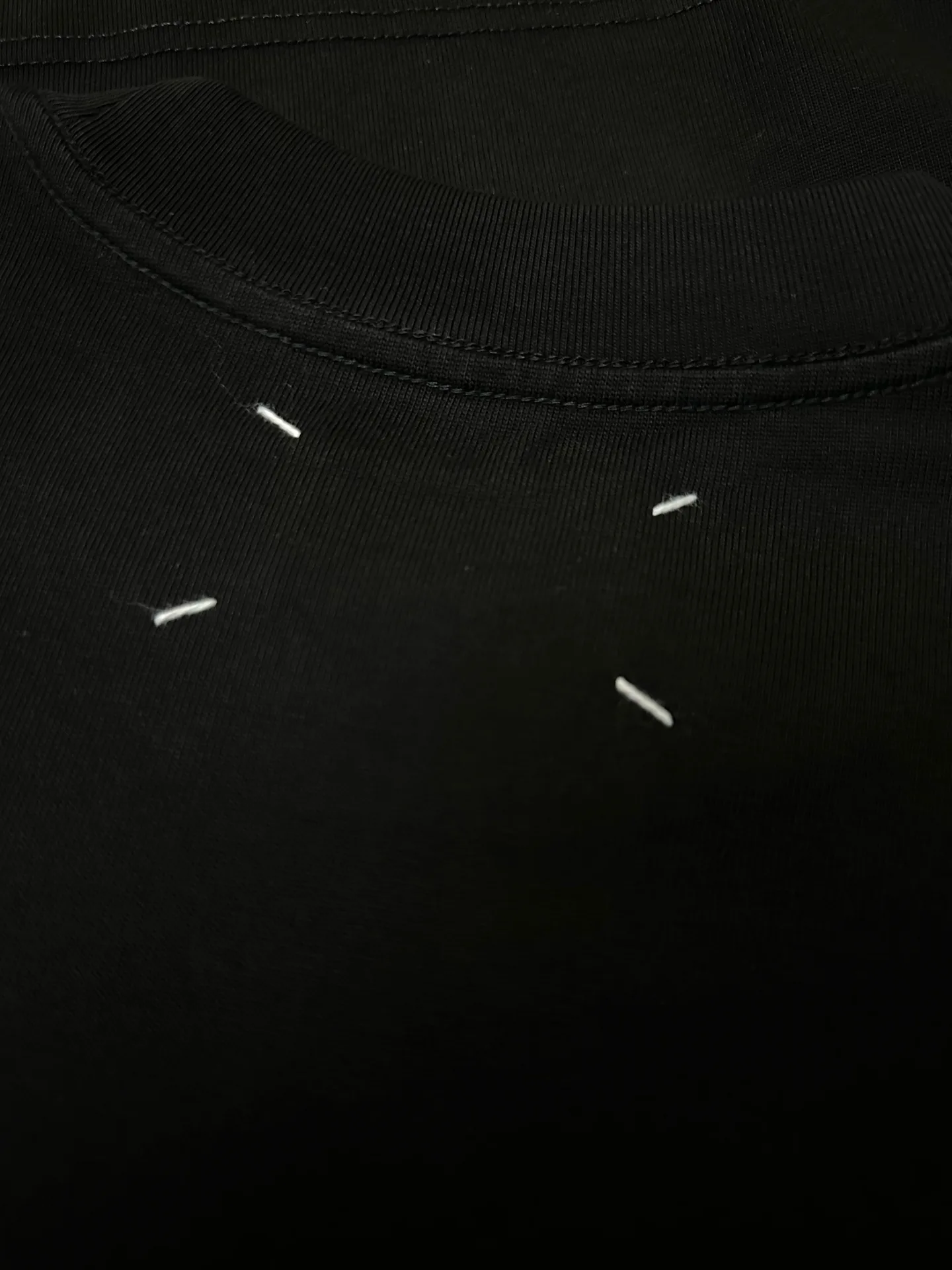 MM6 Maison Margiela Logo Embroidered Heavyweight T-Shirt D19011164 — view 8