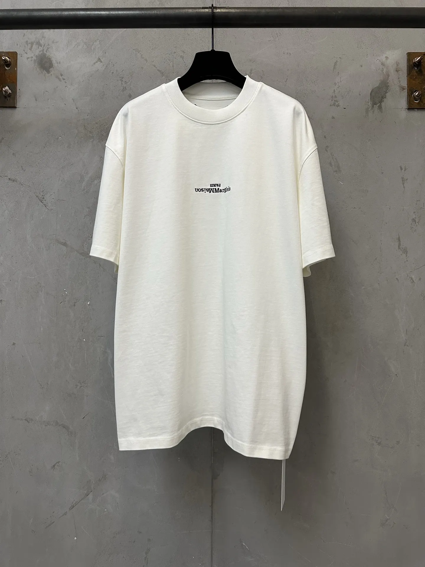 MM6 Maison Margiela Logo Embroidered Heavyweight T-Shirt D19011163