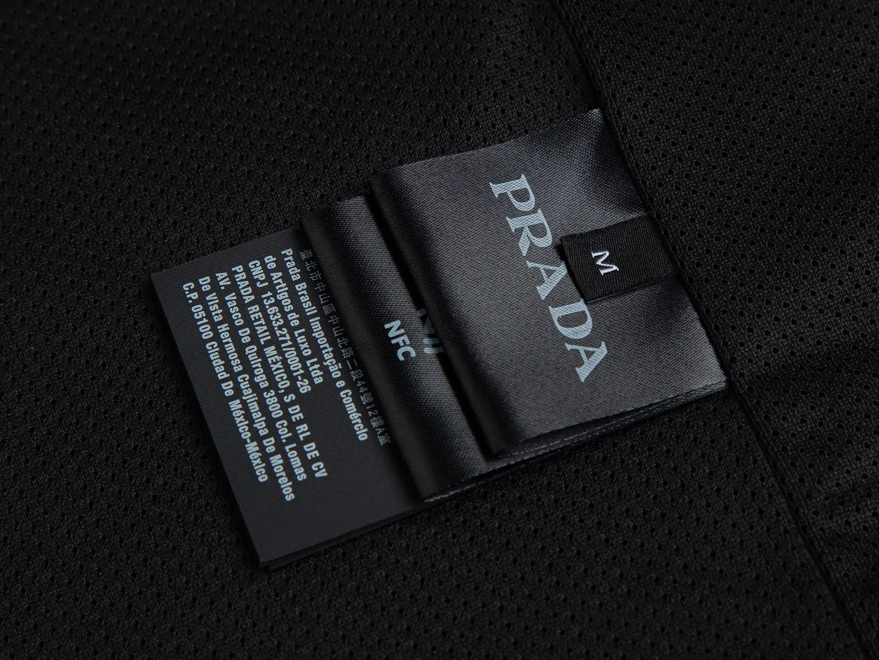 Re-Nylon Utility Vest with Enamel Triangle Logo D19515812 — view 8