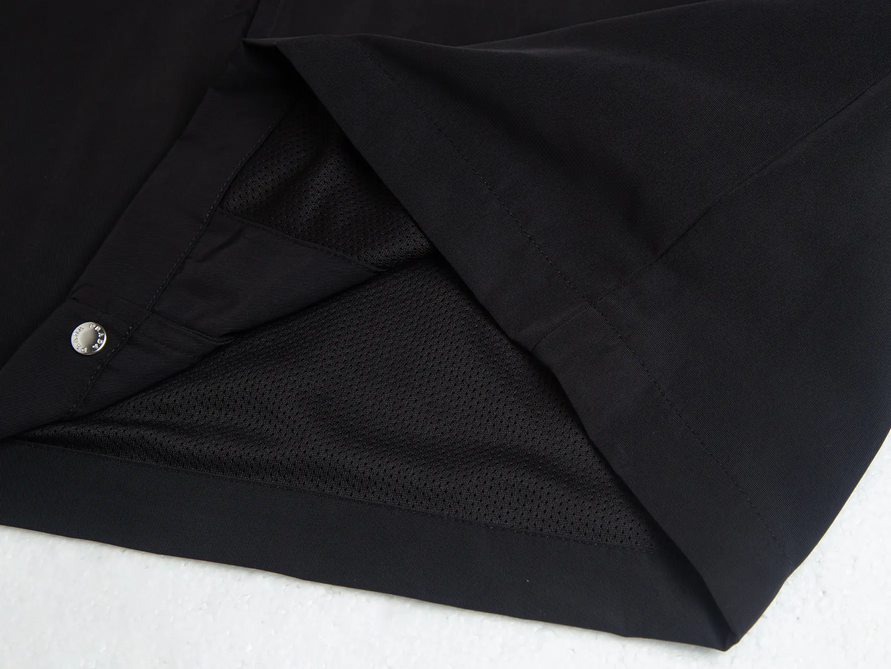 Re-Nylon Utility Vest with Enamel Triangle Logo D19515812 — view 10