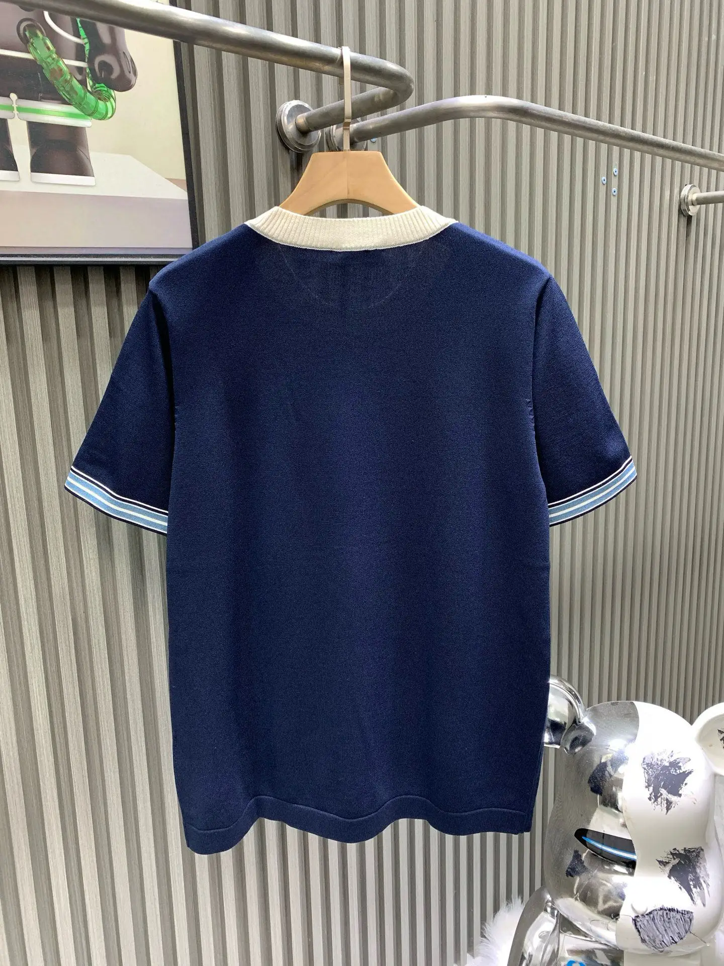 Lily of the Valley Embroidered Knit T-Shirt D19514120 — view 2