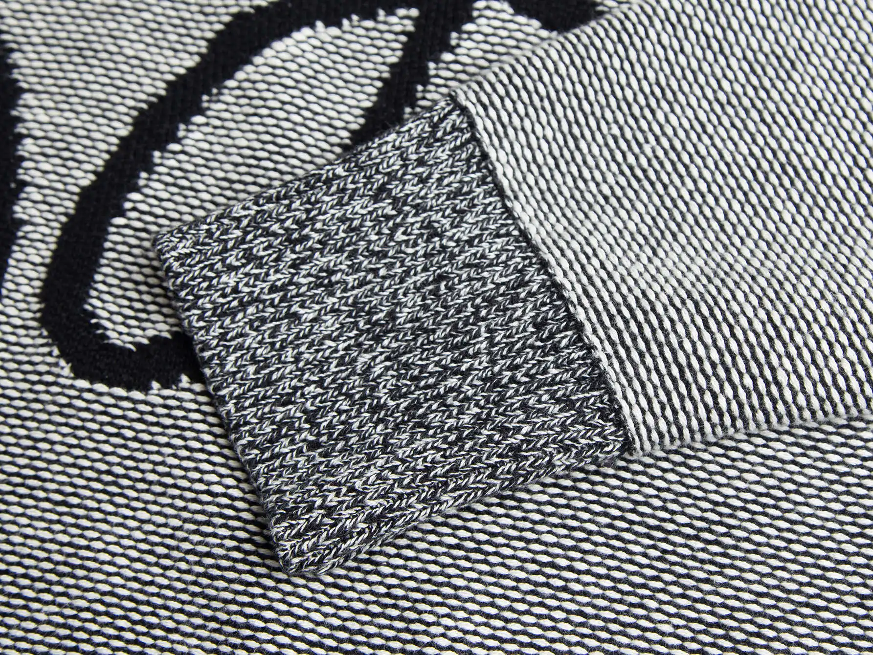 Anagram Logo Wool-Blend Sweater D19516025 — view 5