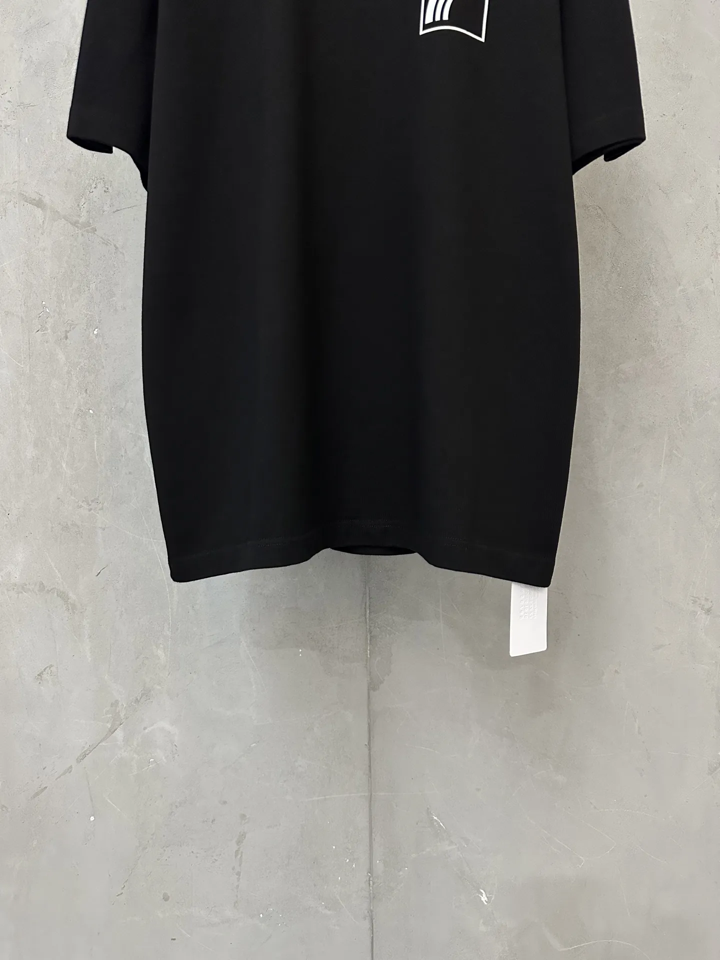 MM6 Maison Margiela Flocked Logo Heavyweight T-Shirt D19523727 — view 4