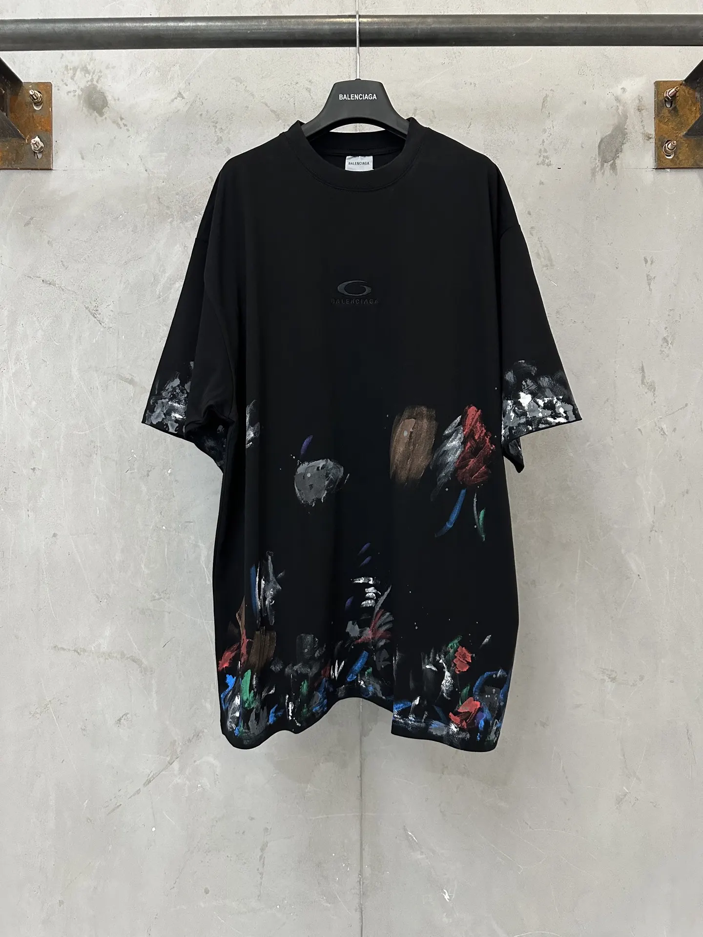 Unity Logo Graffiti Distressed T-Shirt D20011465