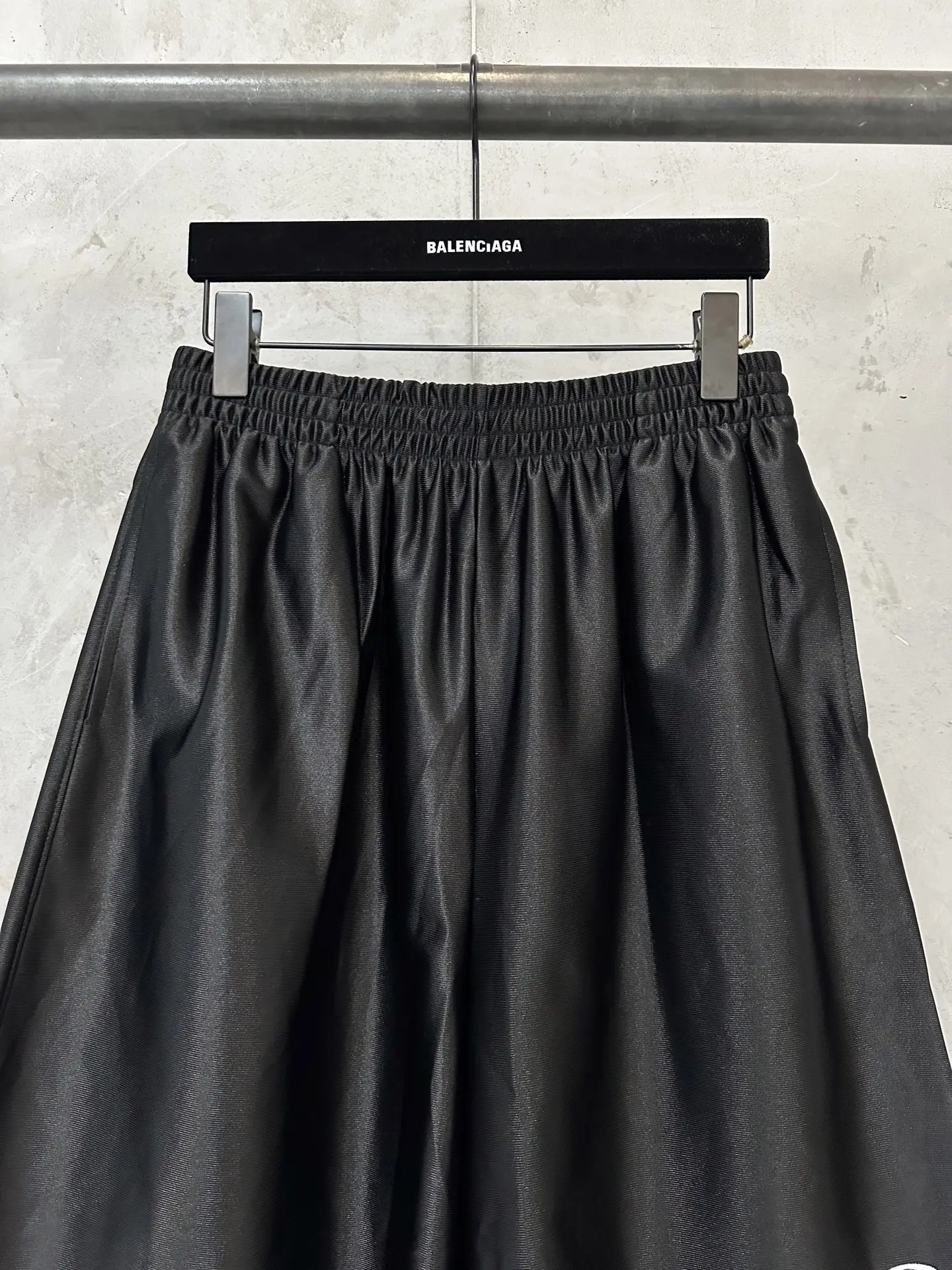 Unity Logo Satin-Finish Shorts D20011201 — view 3