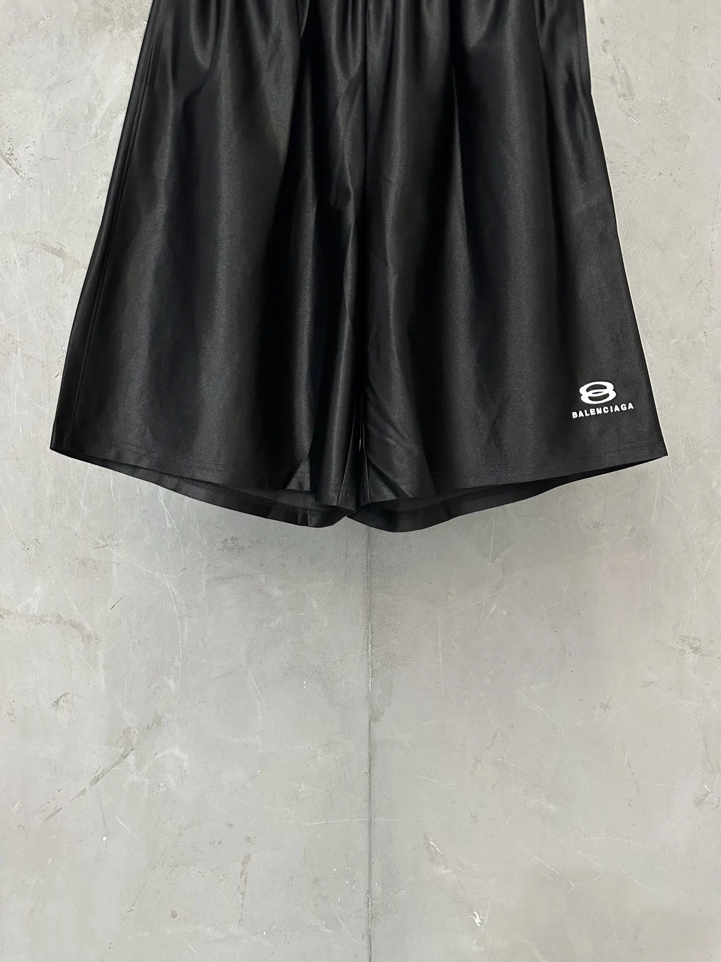 Unity Logo Satin-Finish Shorts D20011201 — view 4