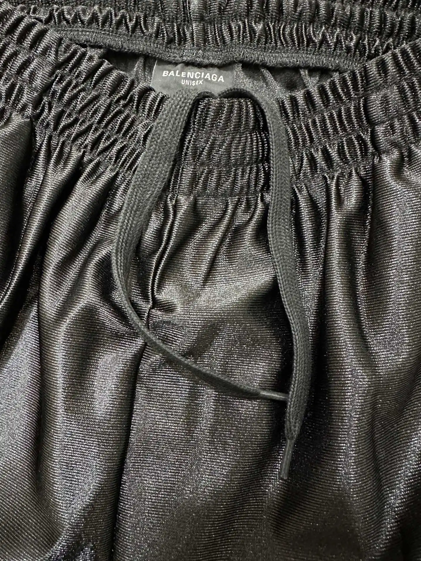 Unity Logo Satin-Finish Shorts D20011201 — view 5