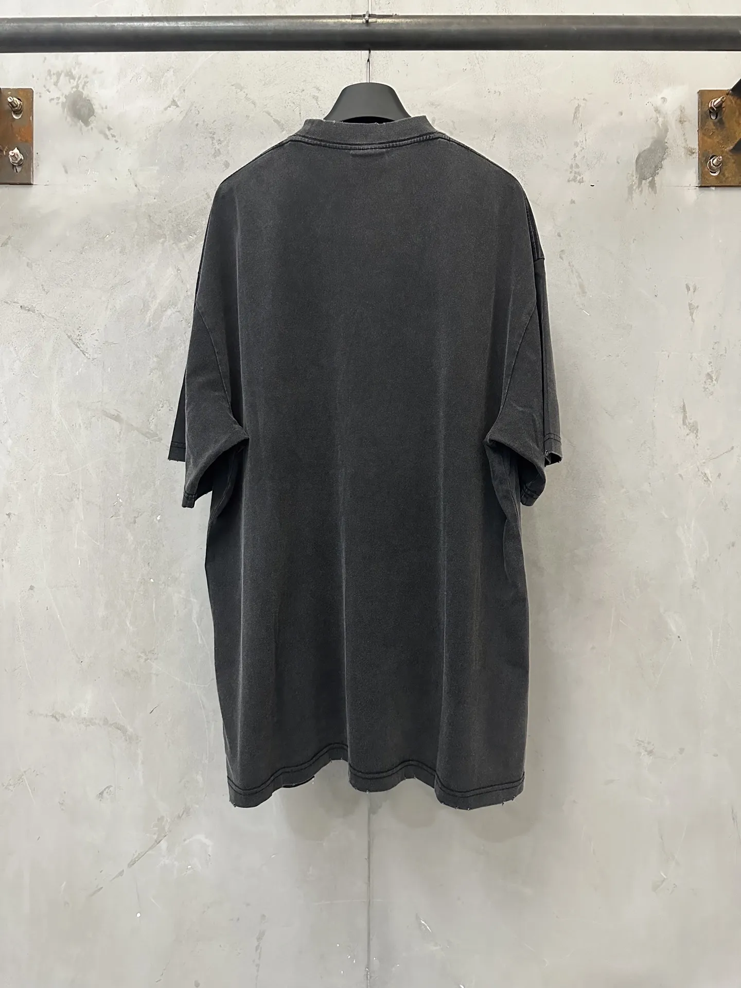 Logo Embroidery Washed Cotton T-Shirt D20018908 — view 2