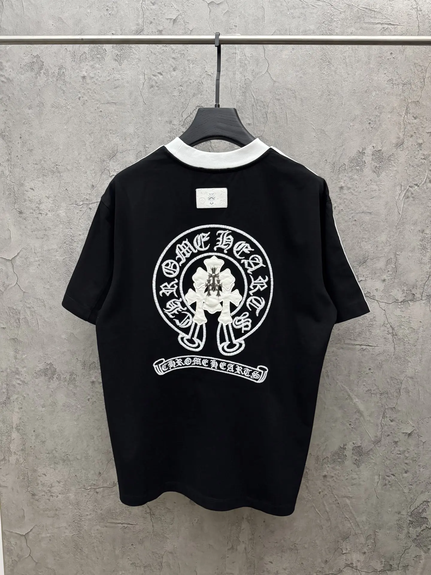 Embroidered Cross Logo Cotton T-Shirt D20013865 — view 2