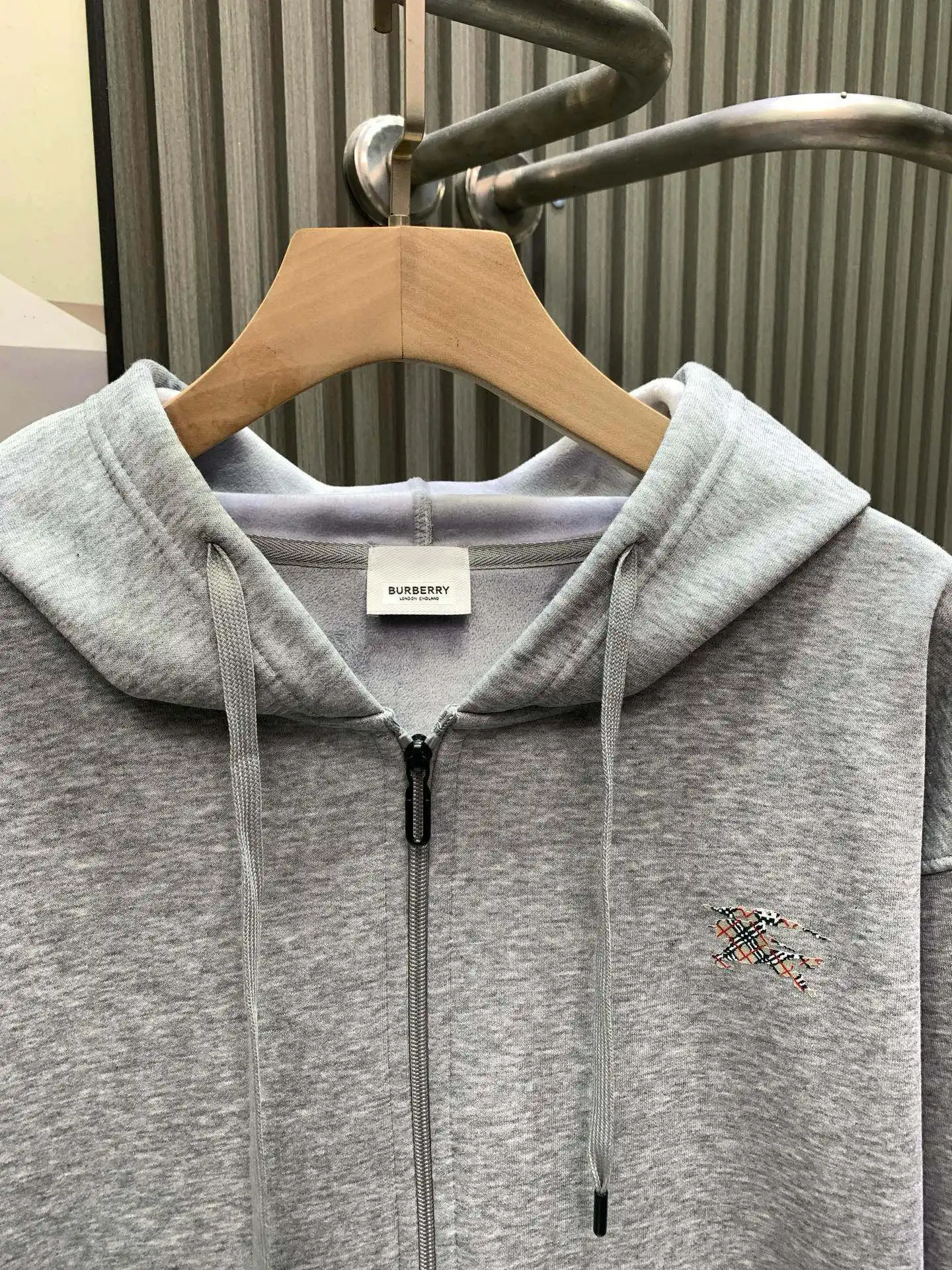 Equestrian Knight Embroidered Zip-Up Hoodie D20014131 — view 3