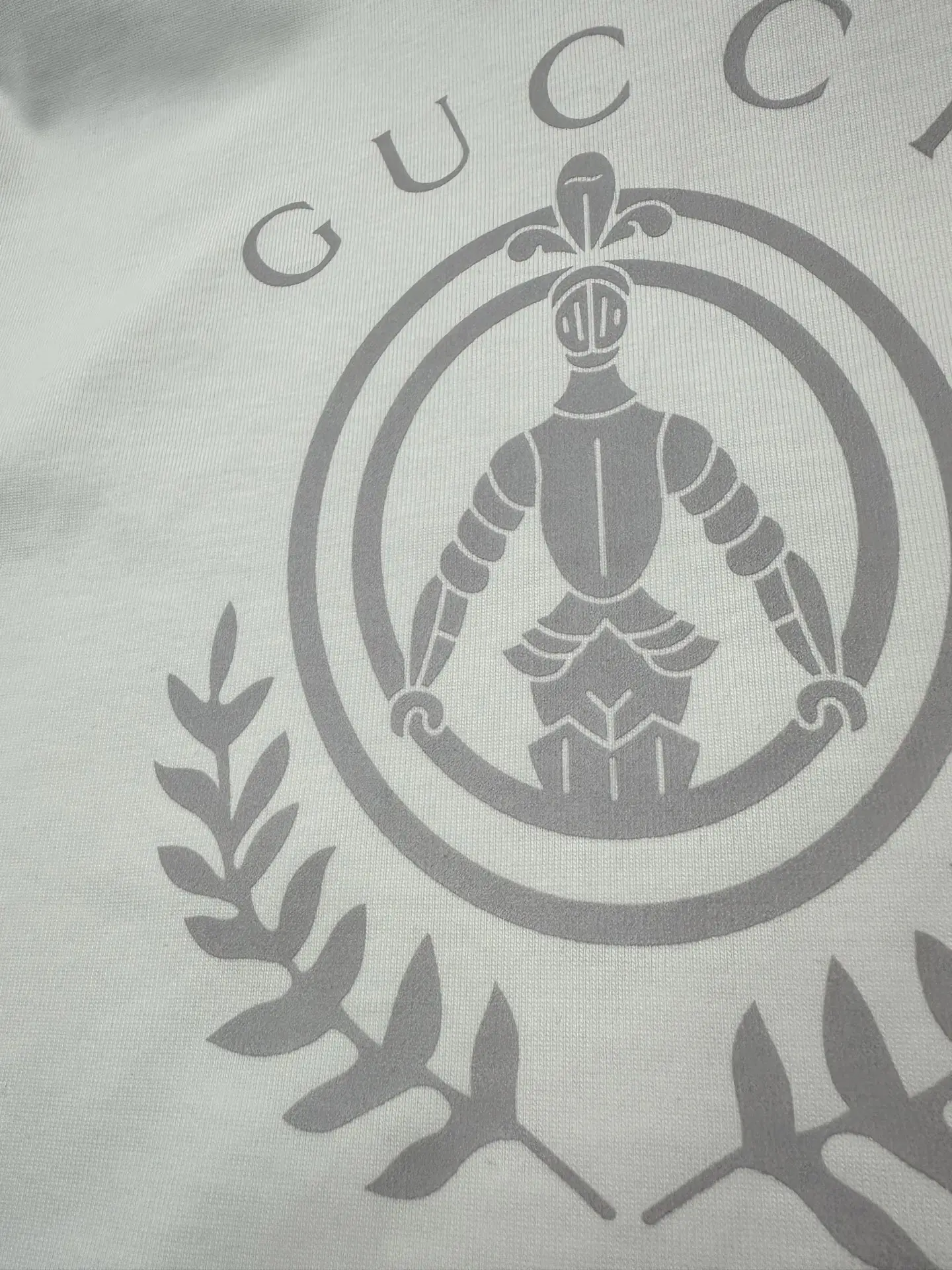 Gucci Knight Crest Heavyweight Cotton T-Shirt D20011486 — view 6