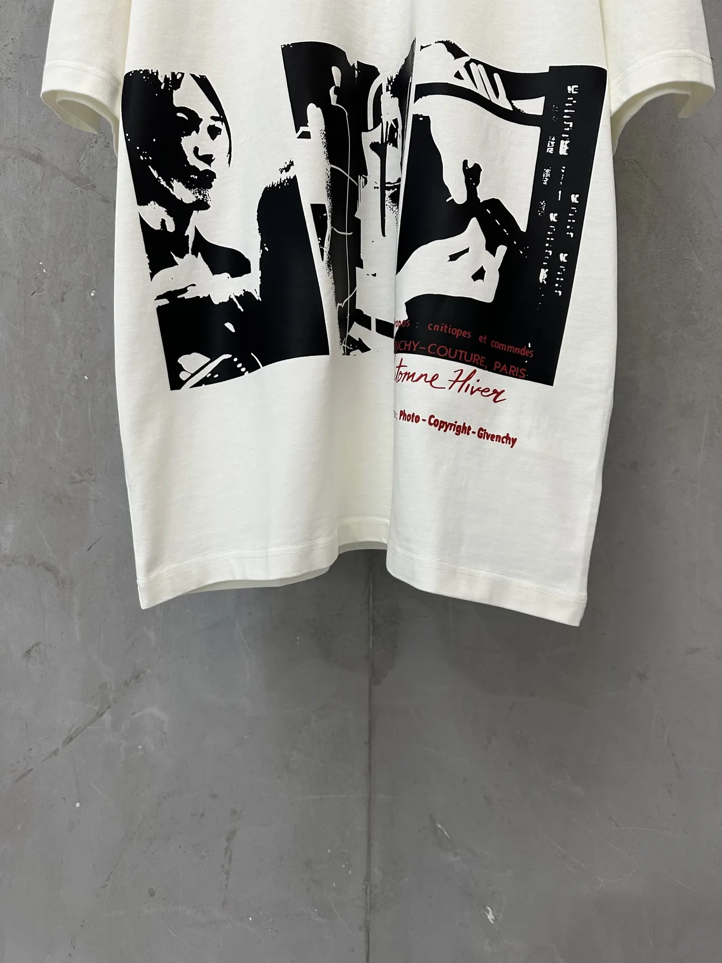 Givenchy Photo Print Heavyweight Cotton T-Shirt D20011466 — view 4
