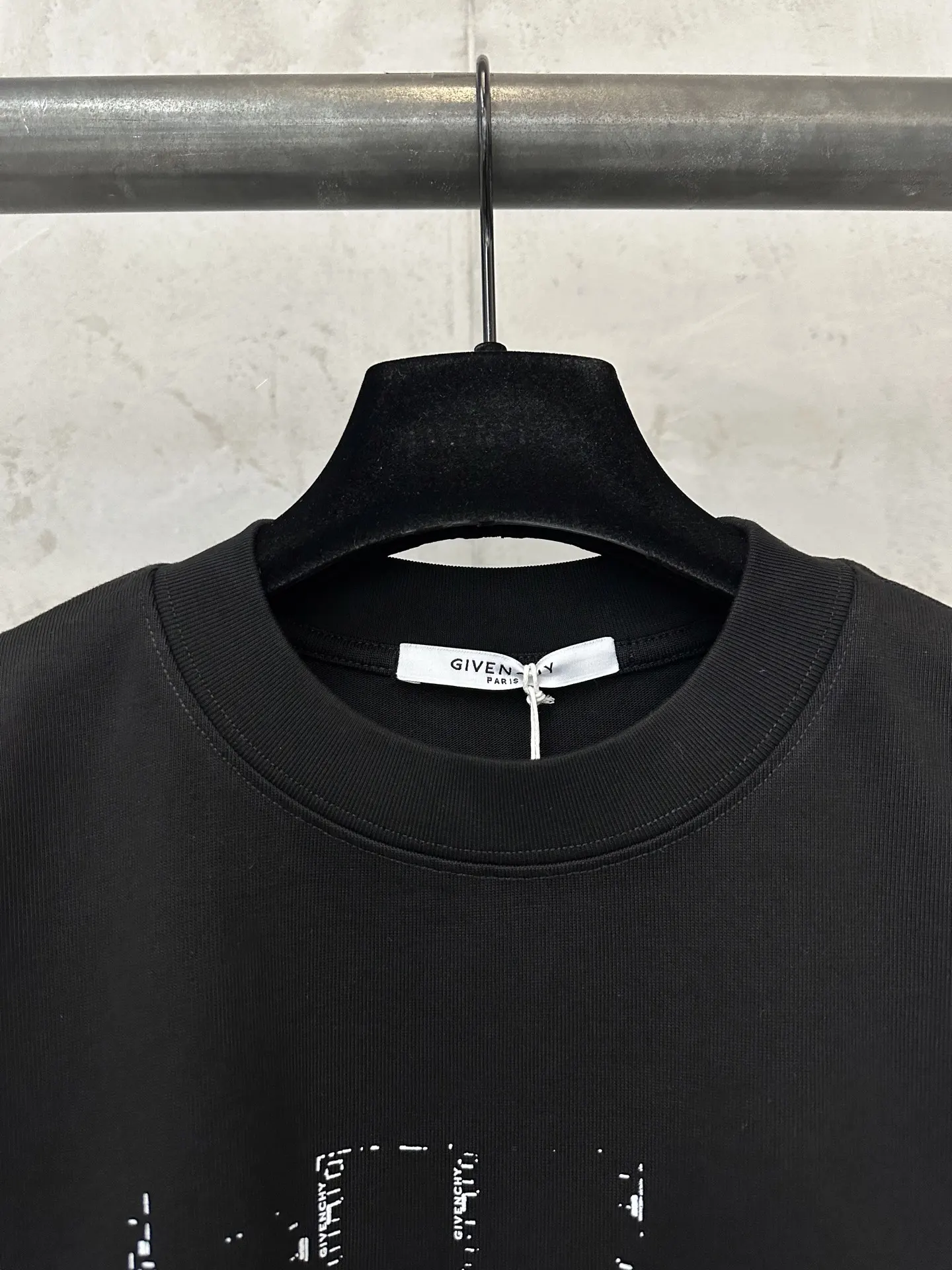 Distorted Logo Heavyweight Cotton T-Shirt D20011490 — view 5