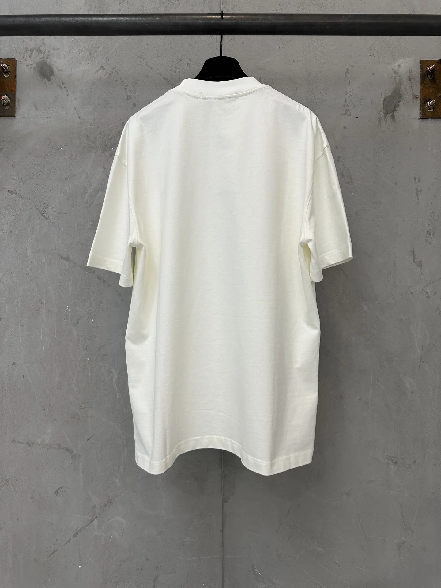 Distorted Logo Heavyweight Cotton T-Shirt D20011491 — view 2