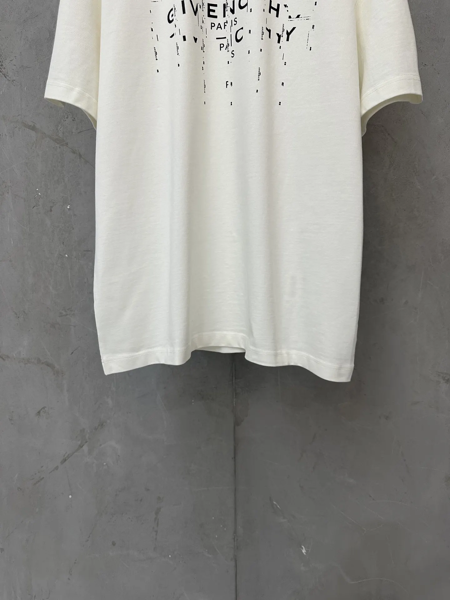 Distorted Logo Heavyweight Cotton T-Shirt D20011491 — view 4