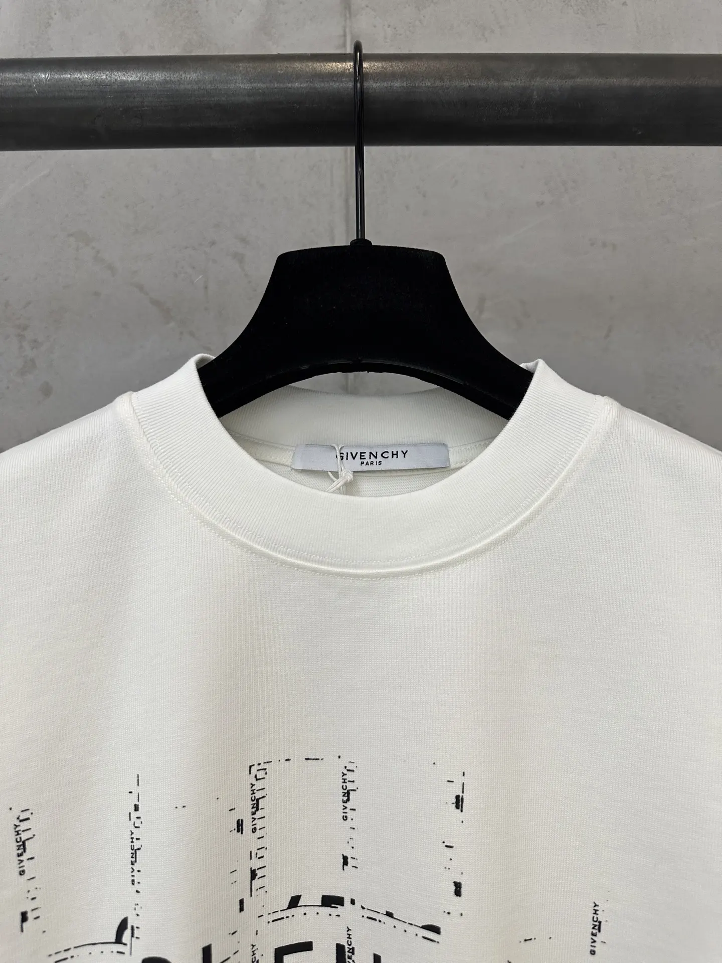 Distorted Logo Heavyweight Cotton T-Shirt D20011491 — view 5