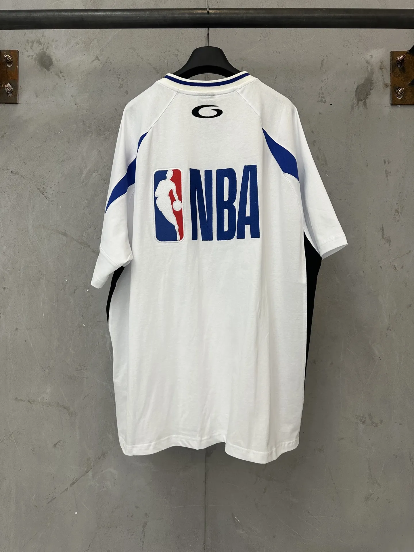 Balenciaga NBA Collaboration Jersey T-Shirt D20511557 — view 2