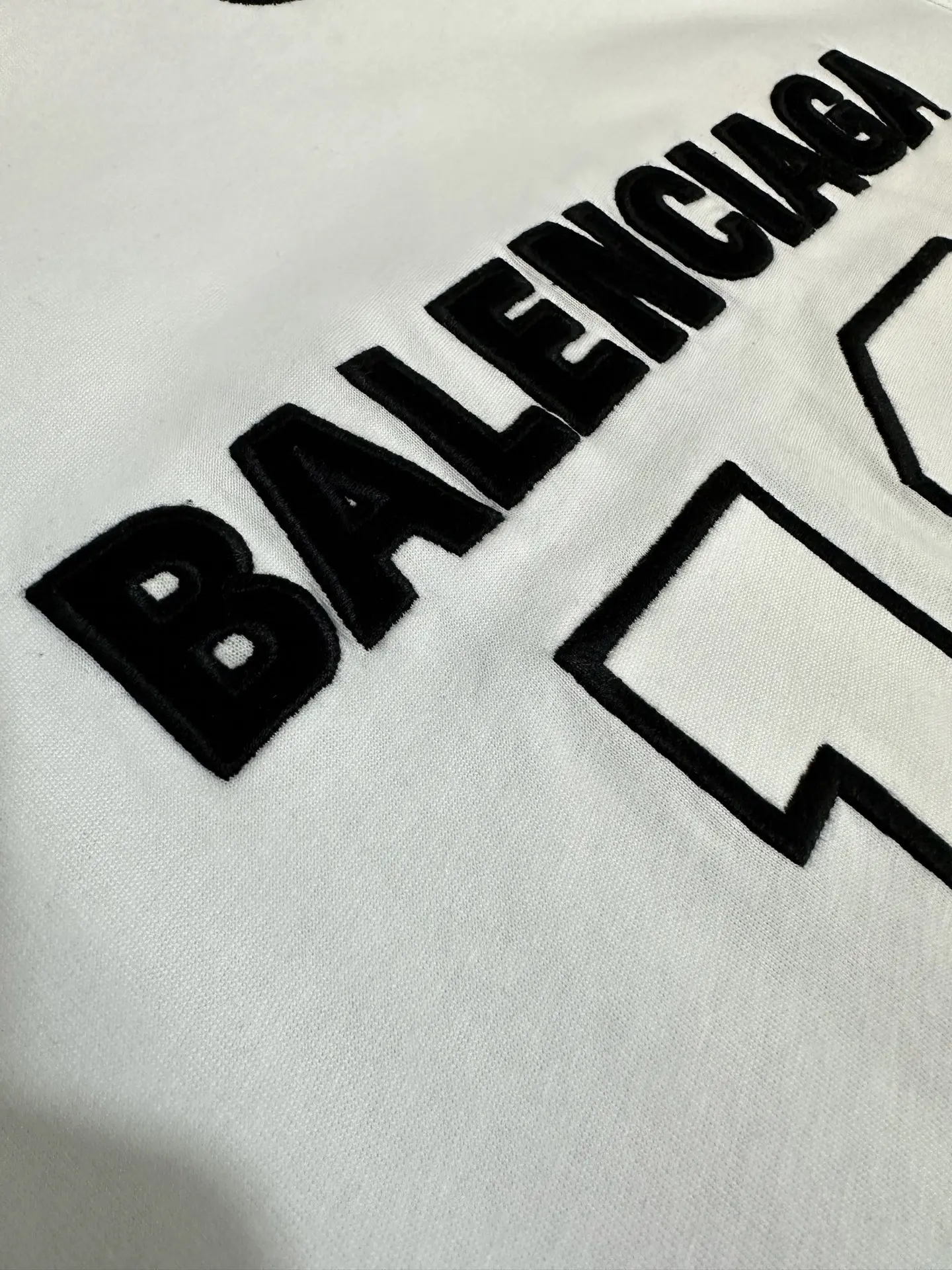 Balenciaga NBA Collaboration Jersey T-Shirt D20511557 — view 6