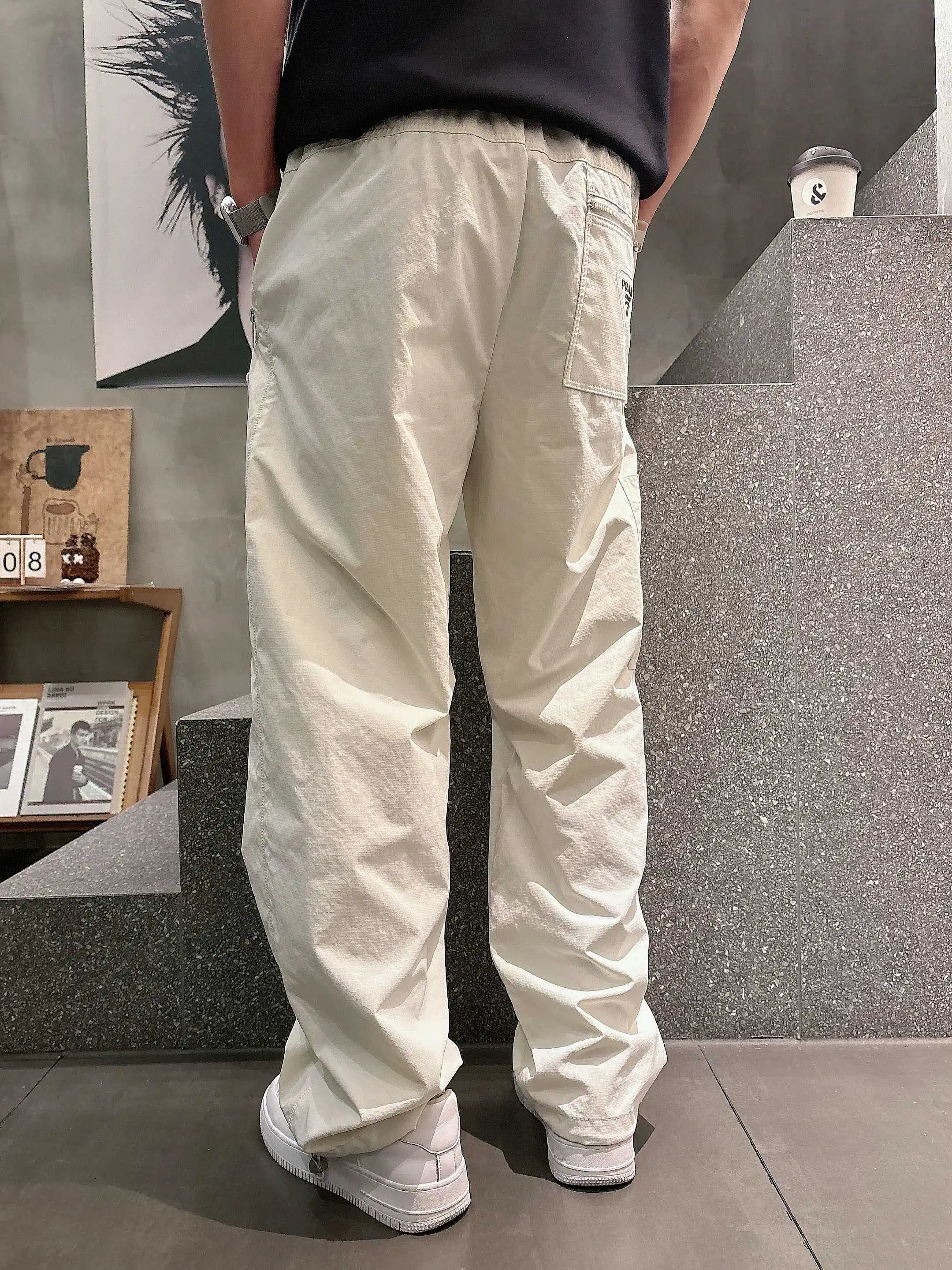 Logo-Appliqué Drawstring Casual Trousers D20513201 — view 5