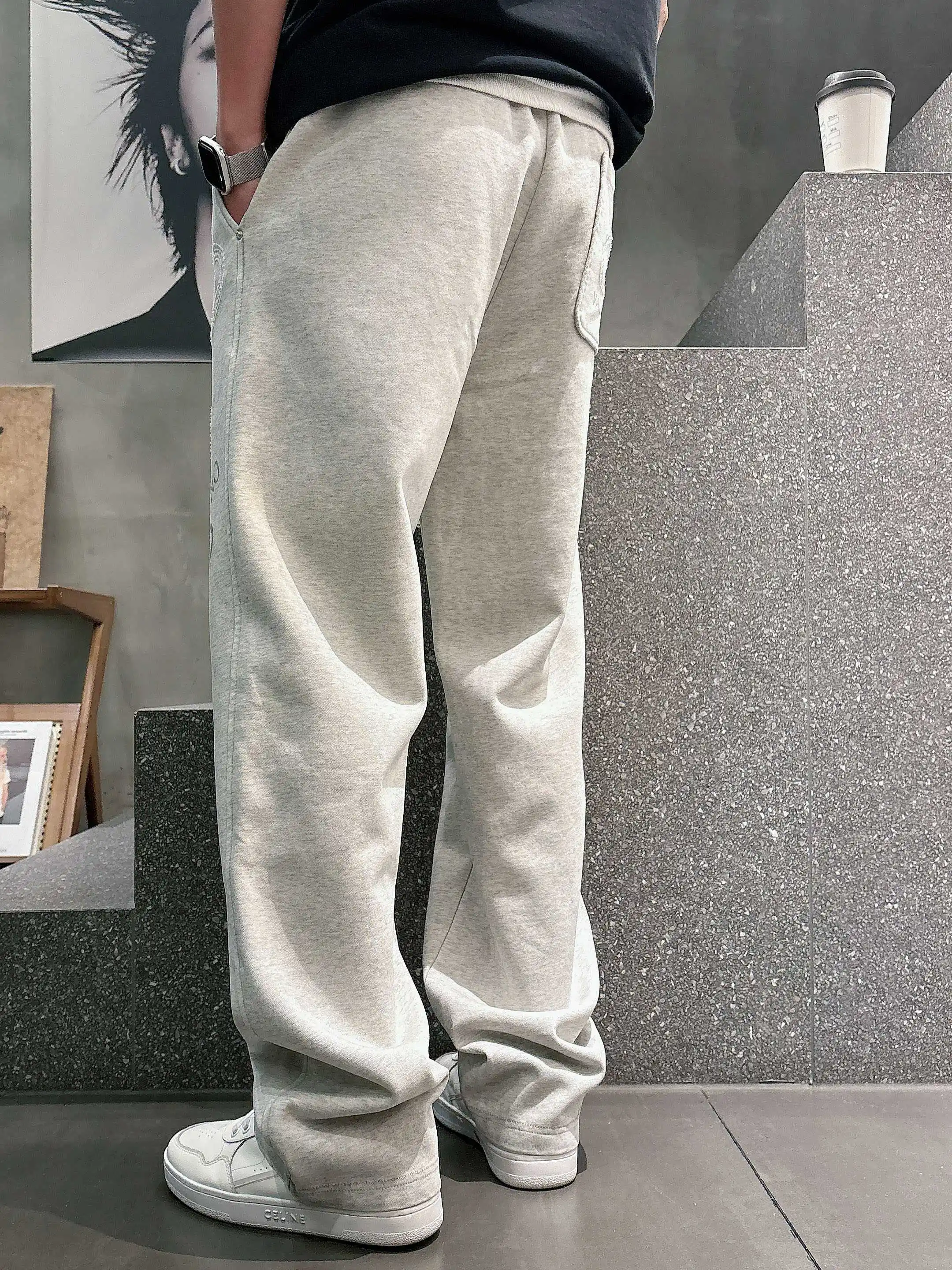 Logo-Embroidered Cotton-Blend Sweatpants D21013199 — view 3