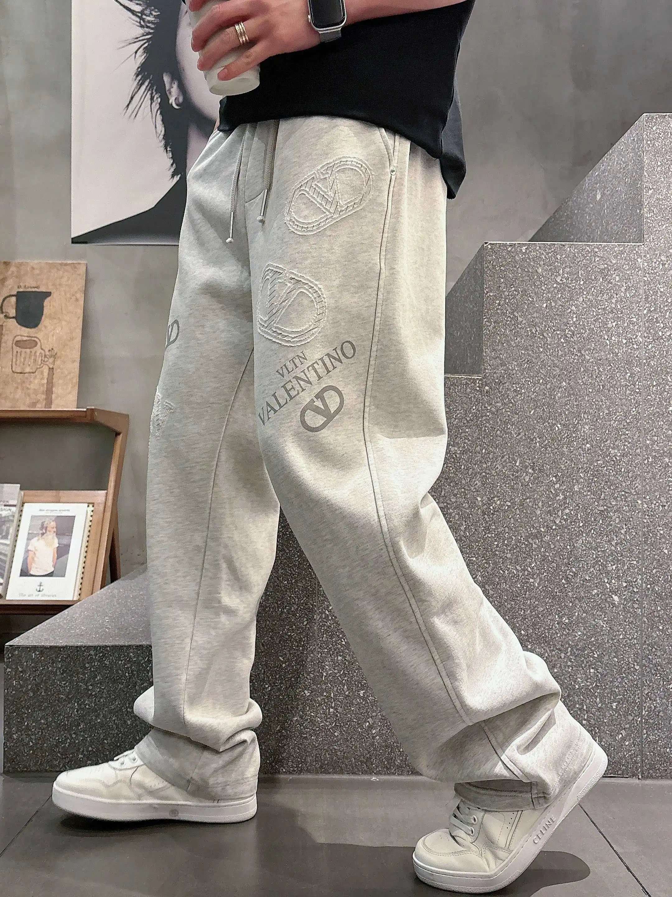 Logo-Embroidered Cotton-Blend Sweatpants D21013199 — view 4