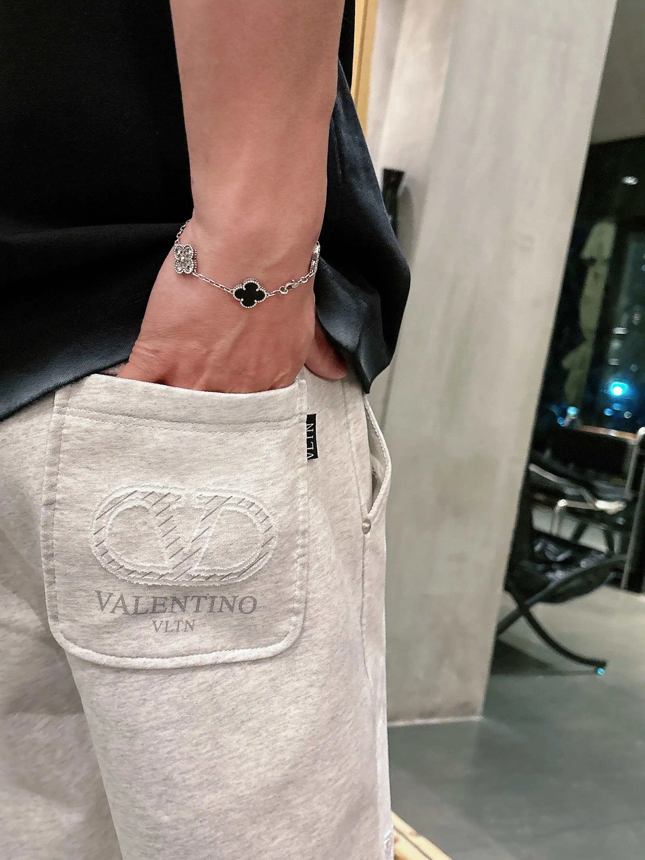 Logo-Embroidered Cotton-Blend Sweatpants D21013199 — view 8