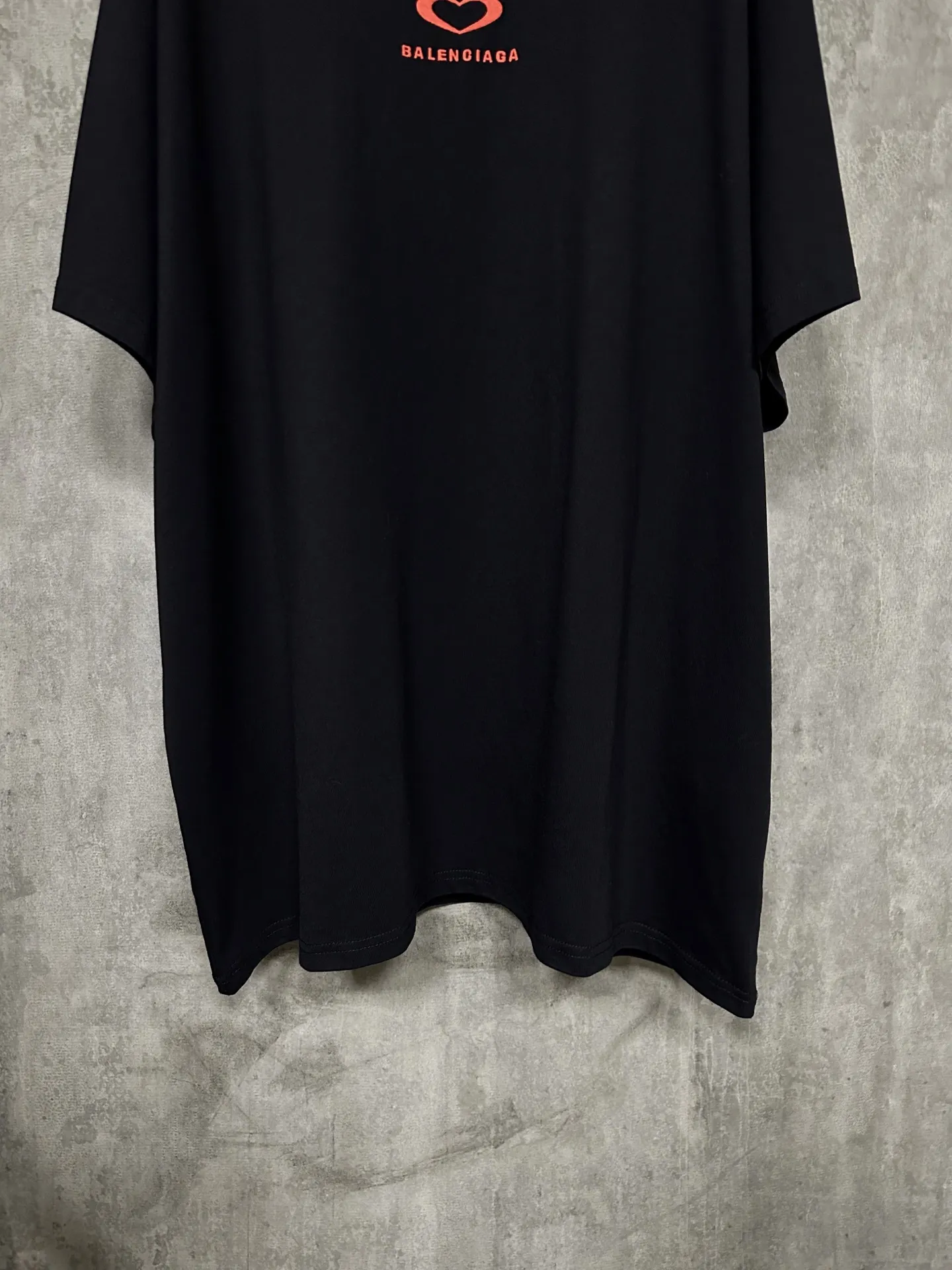 Logo Heart Embroidered Cotton T-Shirt D21015317 — view 4