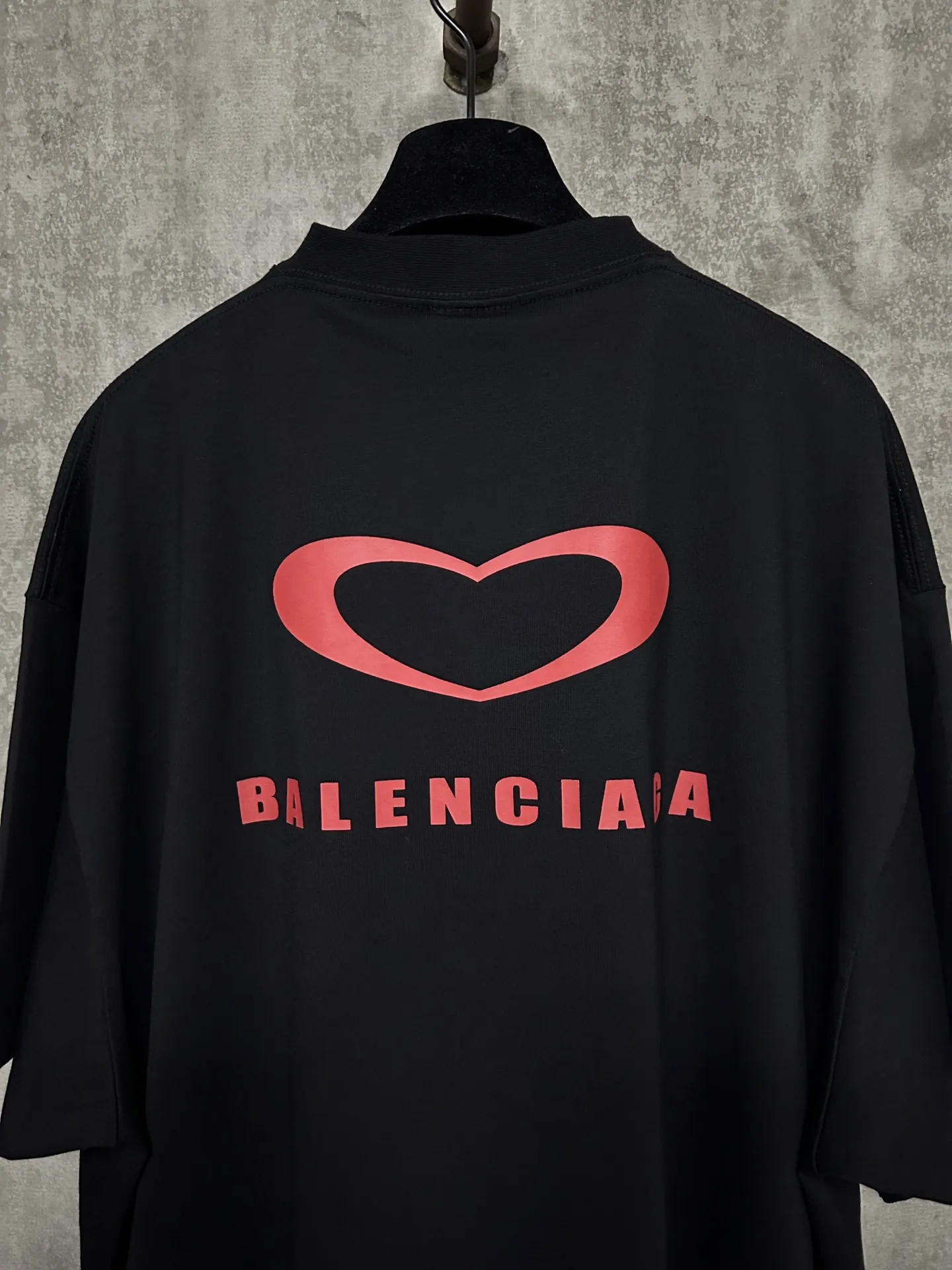Logo Heart Embroidered Cotton T-Shirt D21015317 — view 5