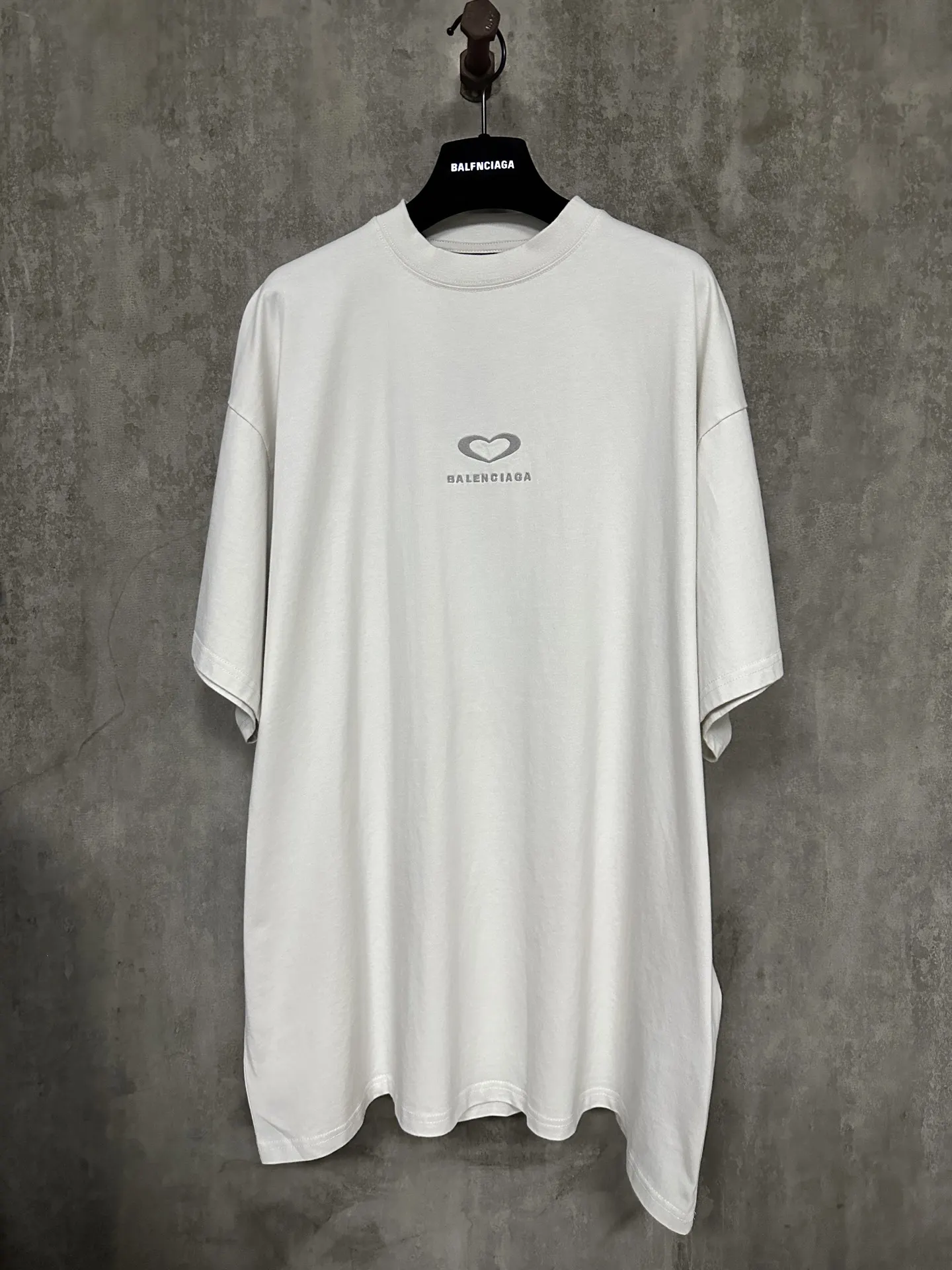 Logo-Embroidered Oversized Cotton T-Shirt D21015318