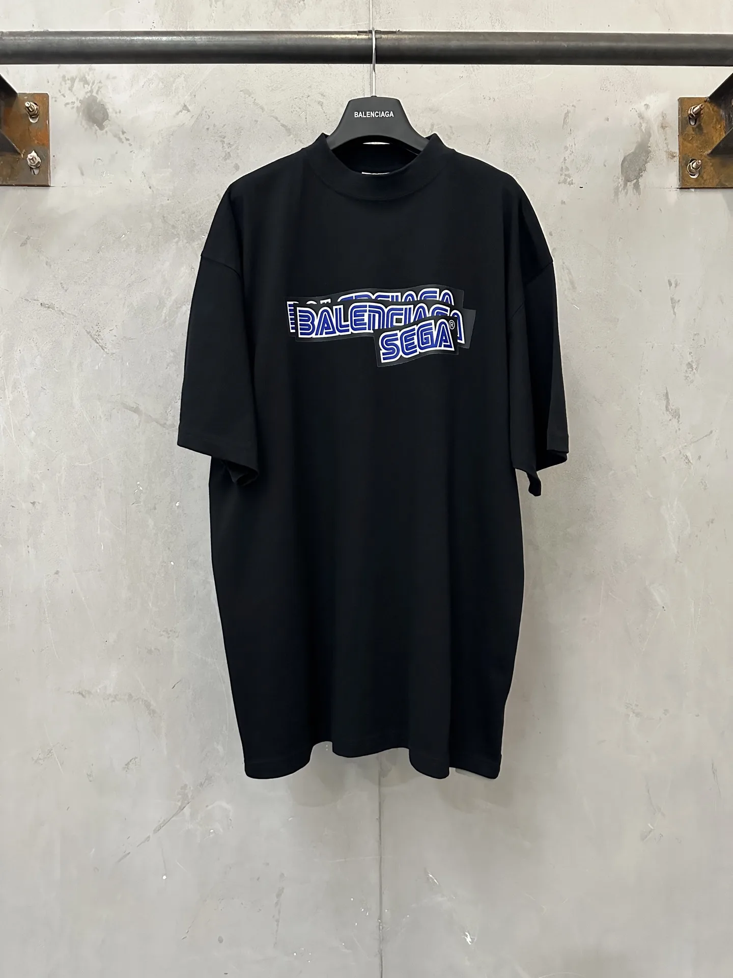 Balenciaga SEGA Logo Oversized T-Shirt D21018934