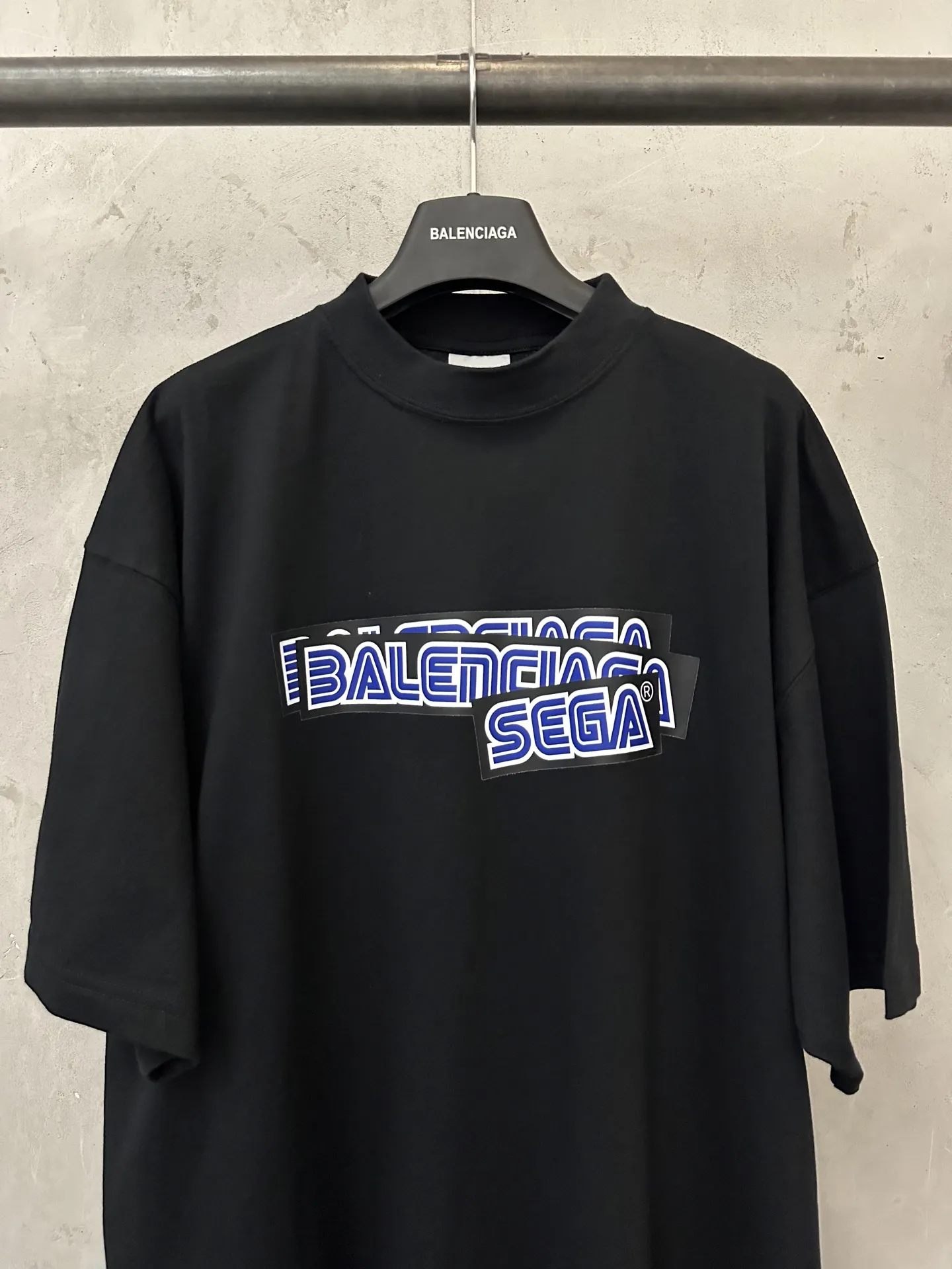 Balenciaga SEGA Logo Oversized T-Shirt D21018934 — view 3