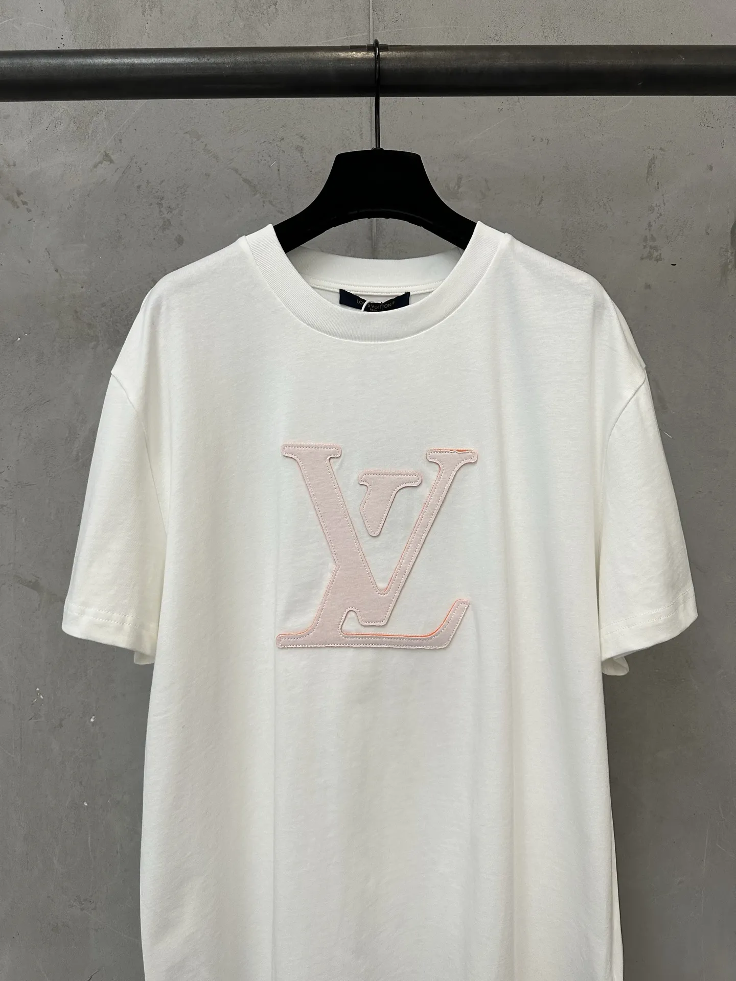 Laser-Cut Logo Cotton T-Shirt D21022285 — view 3