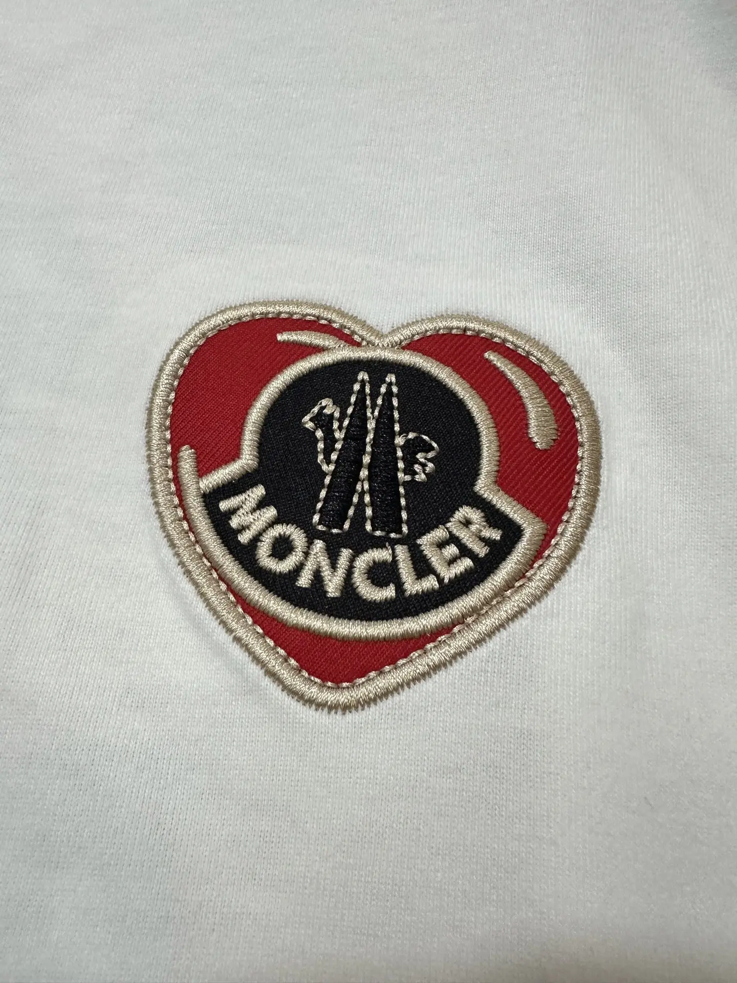 Logo-Embroidered Contrast-Trim Cotton T-Shirt D21011460 — view 6