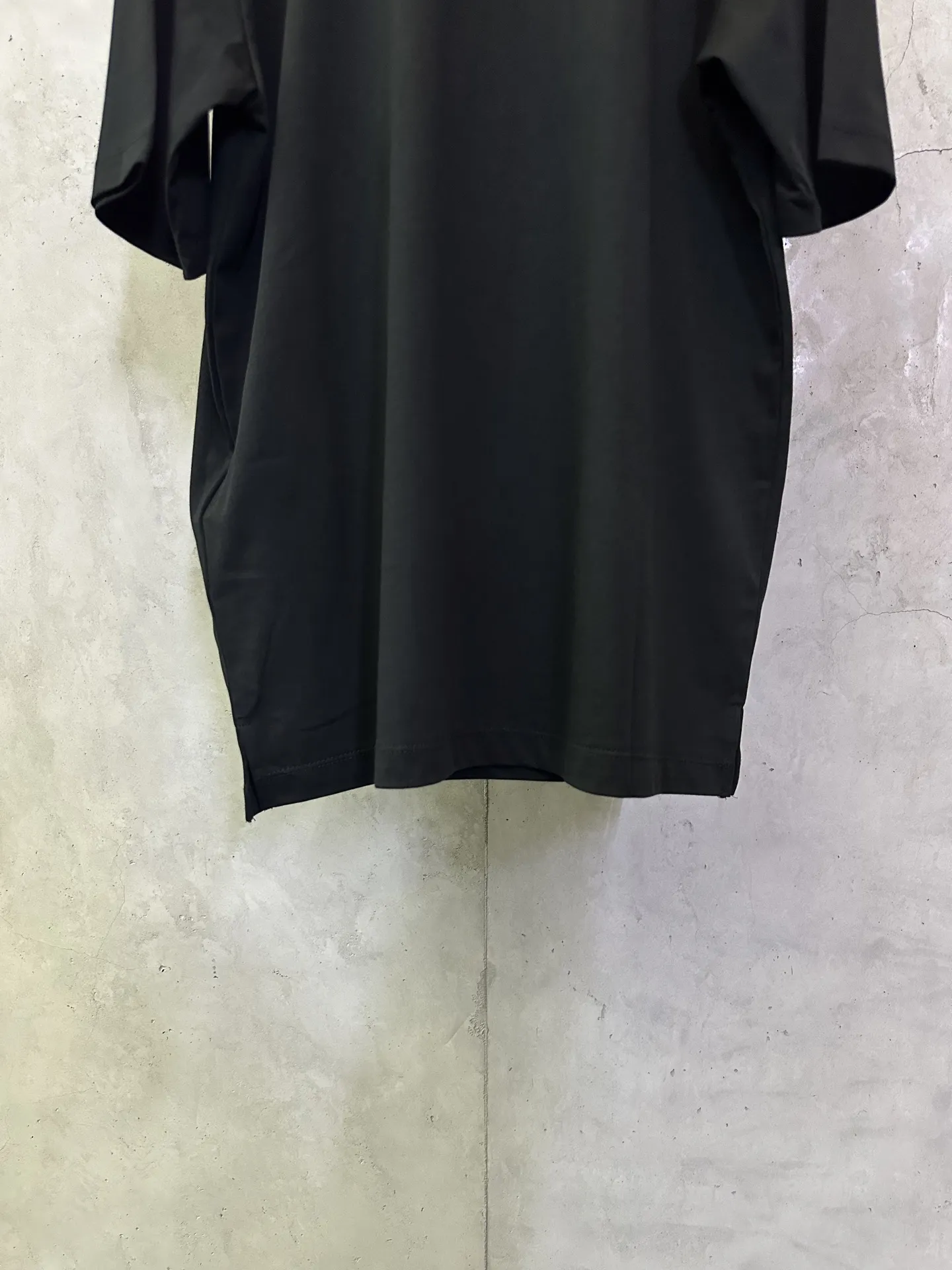 Logo-Badge Cotton Pocket T-Shirt D21012401 — view 6