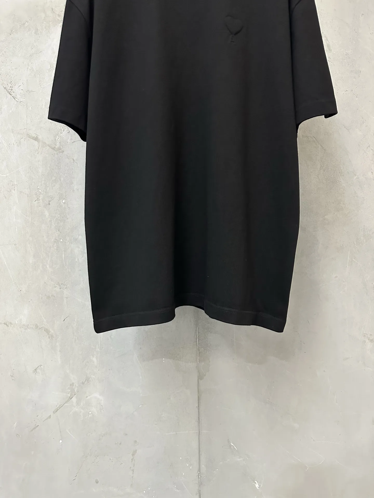 Ami de Coeur Tonal Embroidery Heavyweight T-Shirt D21022216 — view 4