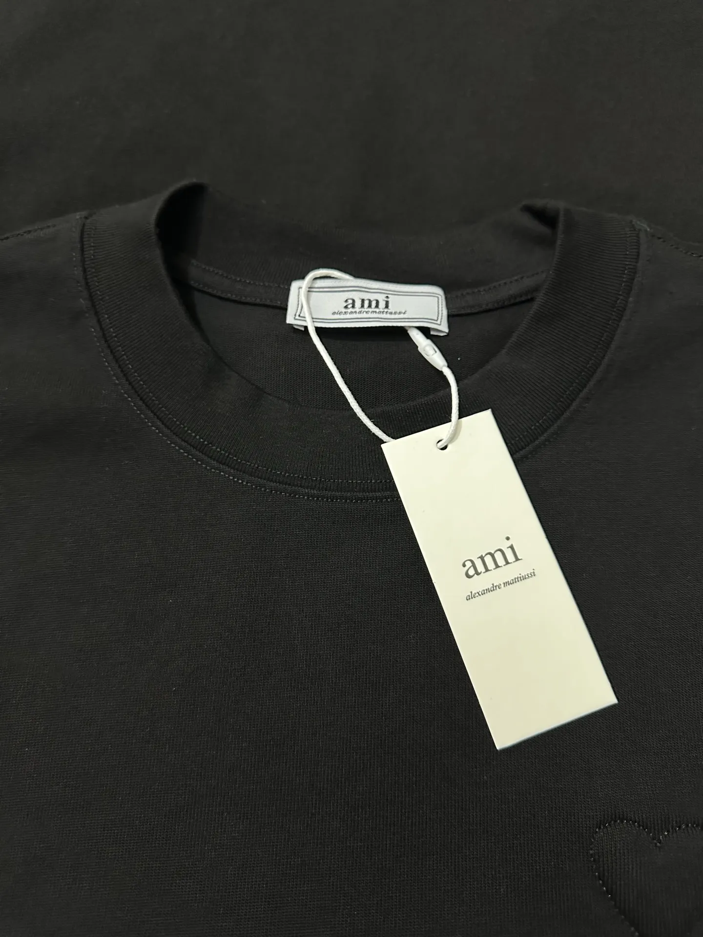 Ami de Coeur Tonal Embroidery Heavyweight T-Shirt D21022216 — view 6