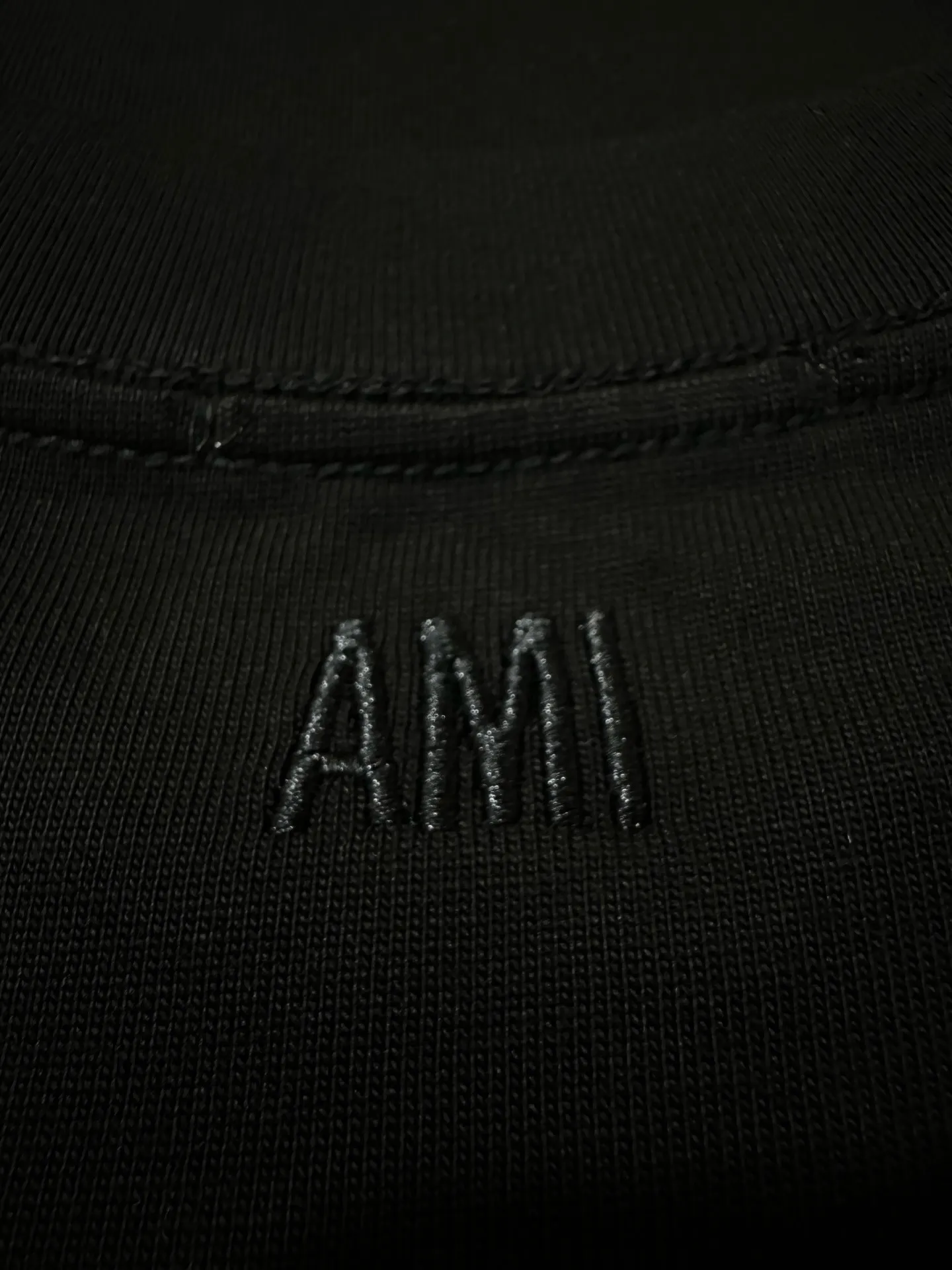 Ami de Coeur Tonal Embroidery Heavyweight T-Shirt D21022216 — view 9