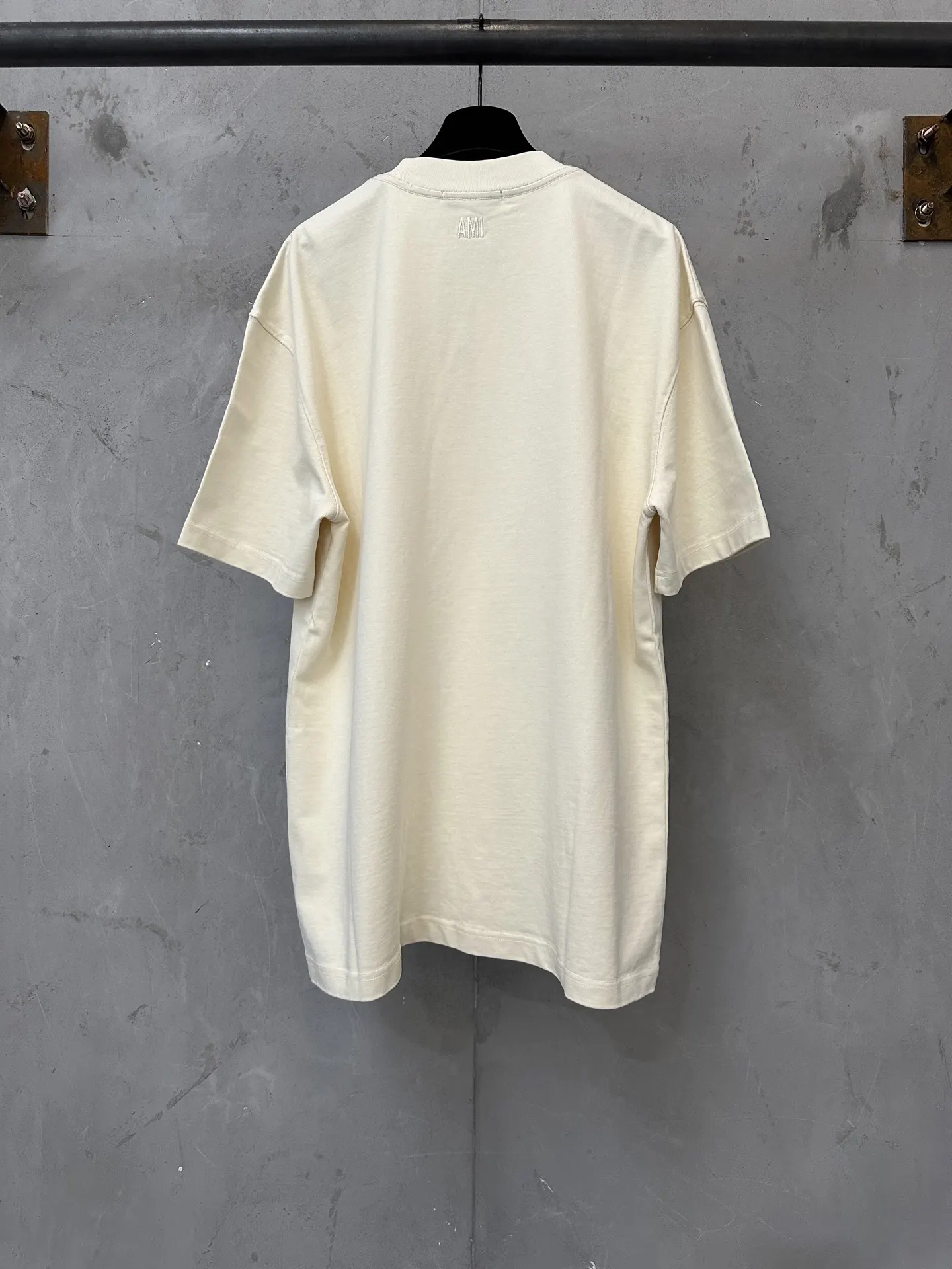Ami de Coeur Embroidered Heavyweight T-Shirt D21018903 — view 2