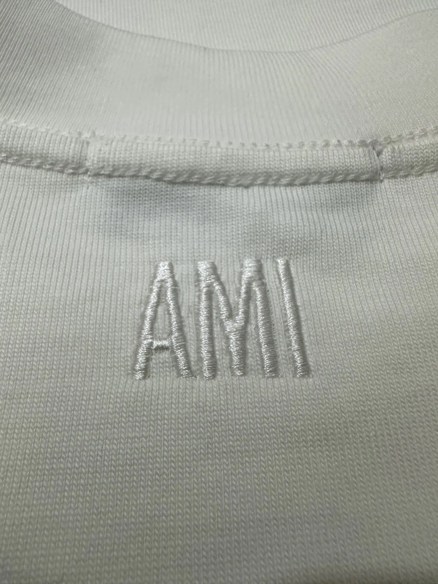 Ami de Coeur Embroidered Heavyweight T-Shirt D21018902 — view 8