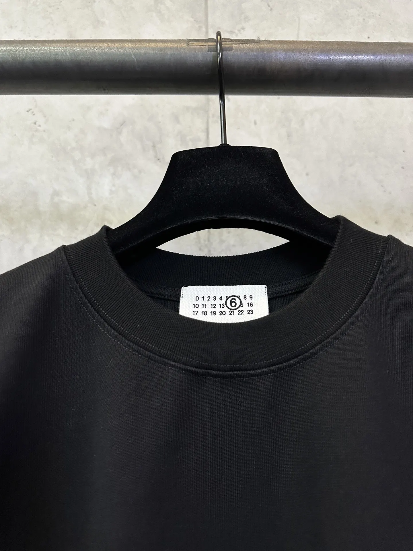 Logo Print Heavyweight Cotton T-Shirt D21011216 — view 7