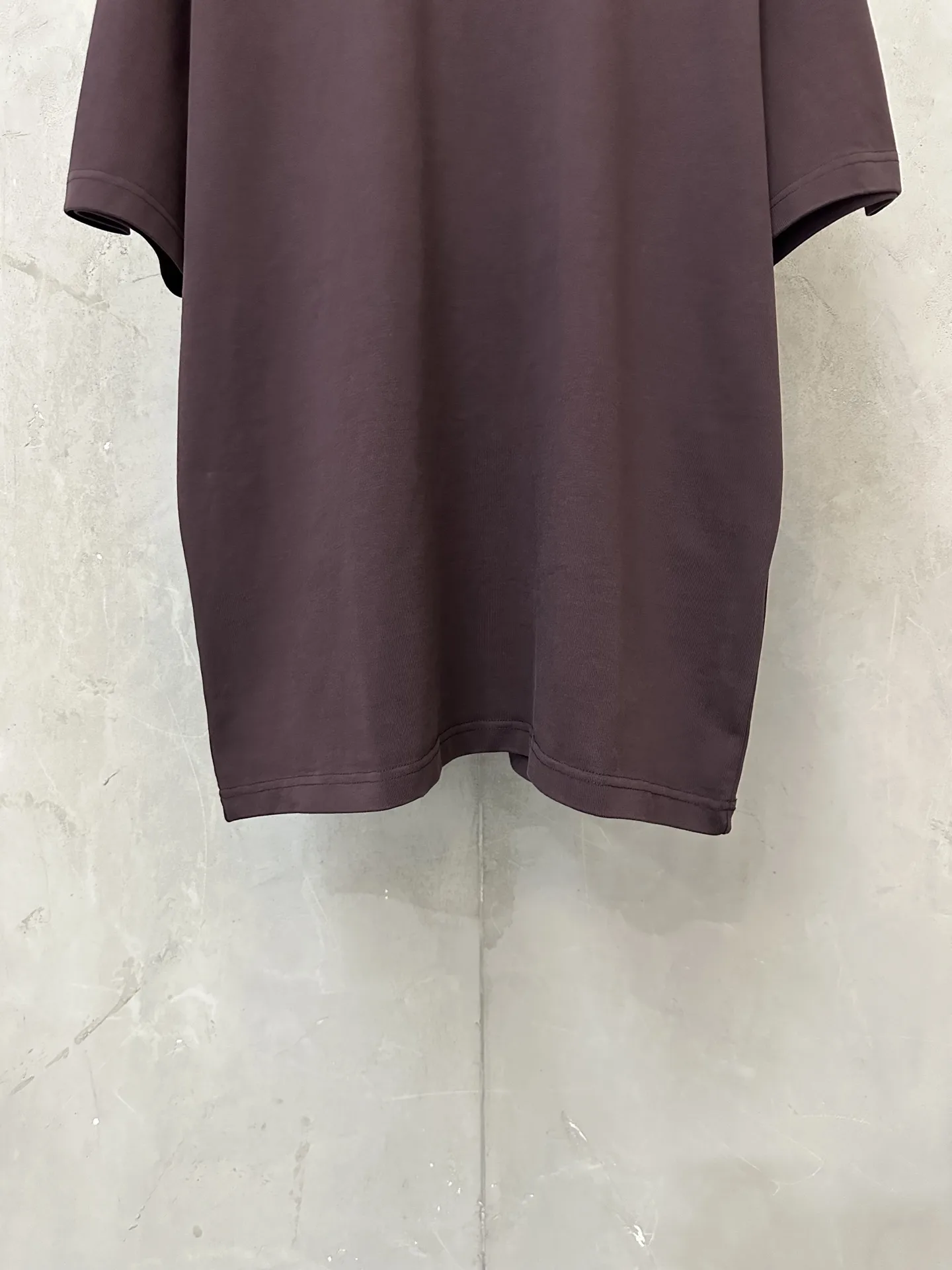 Embossed Logo Heavyweight Cotton T-Shirt D21020490 — view 4