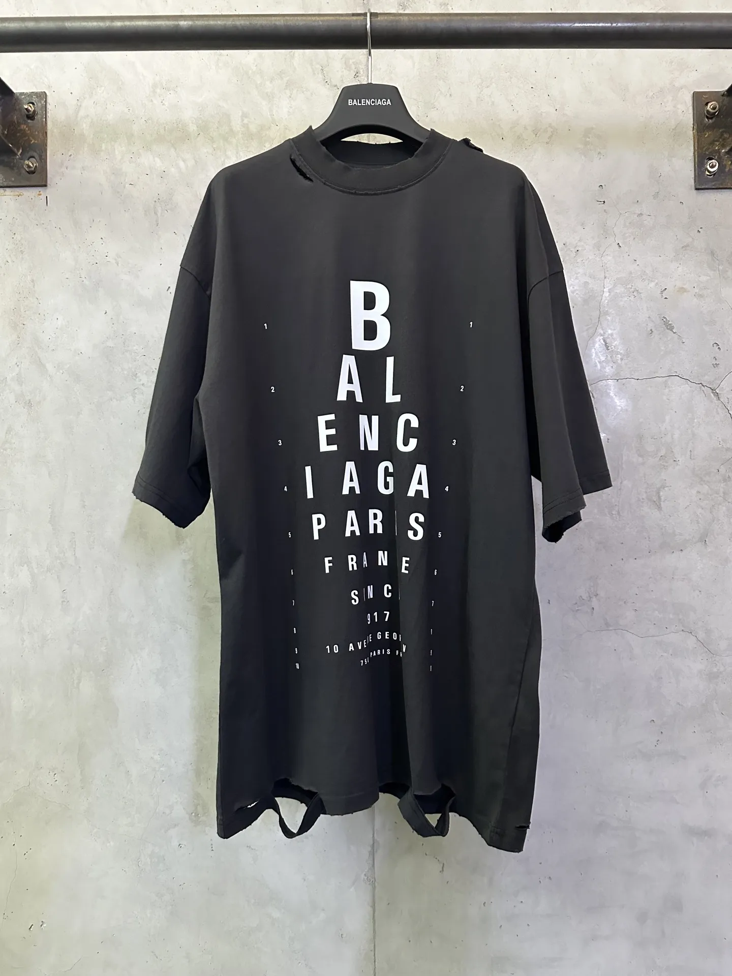 Eye Chart Distressed Oversized T-Shirt D21512421