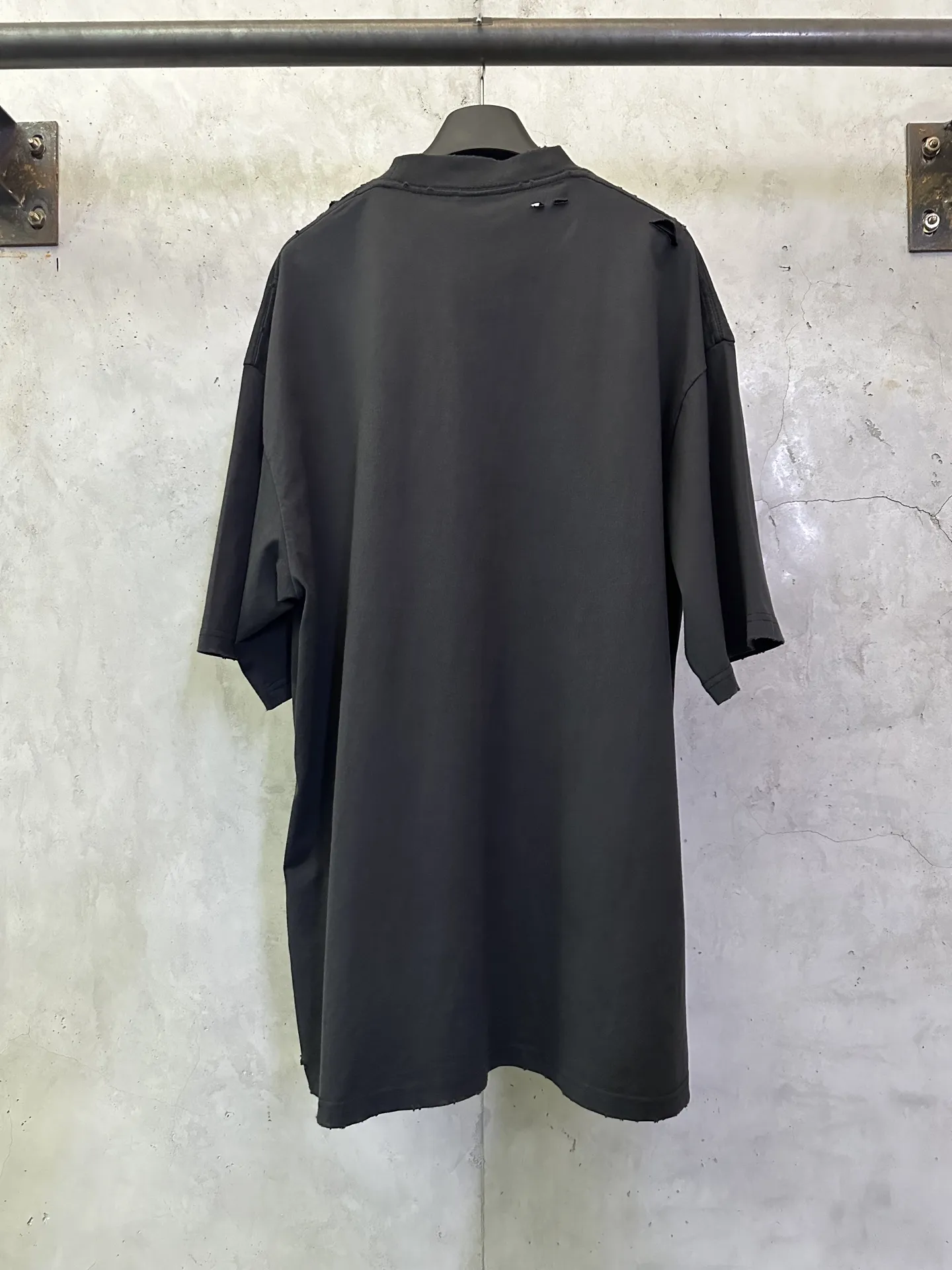 Eye Chart Distressed Oversized T-Shirt D21512421 — view 2