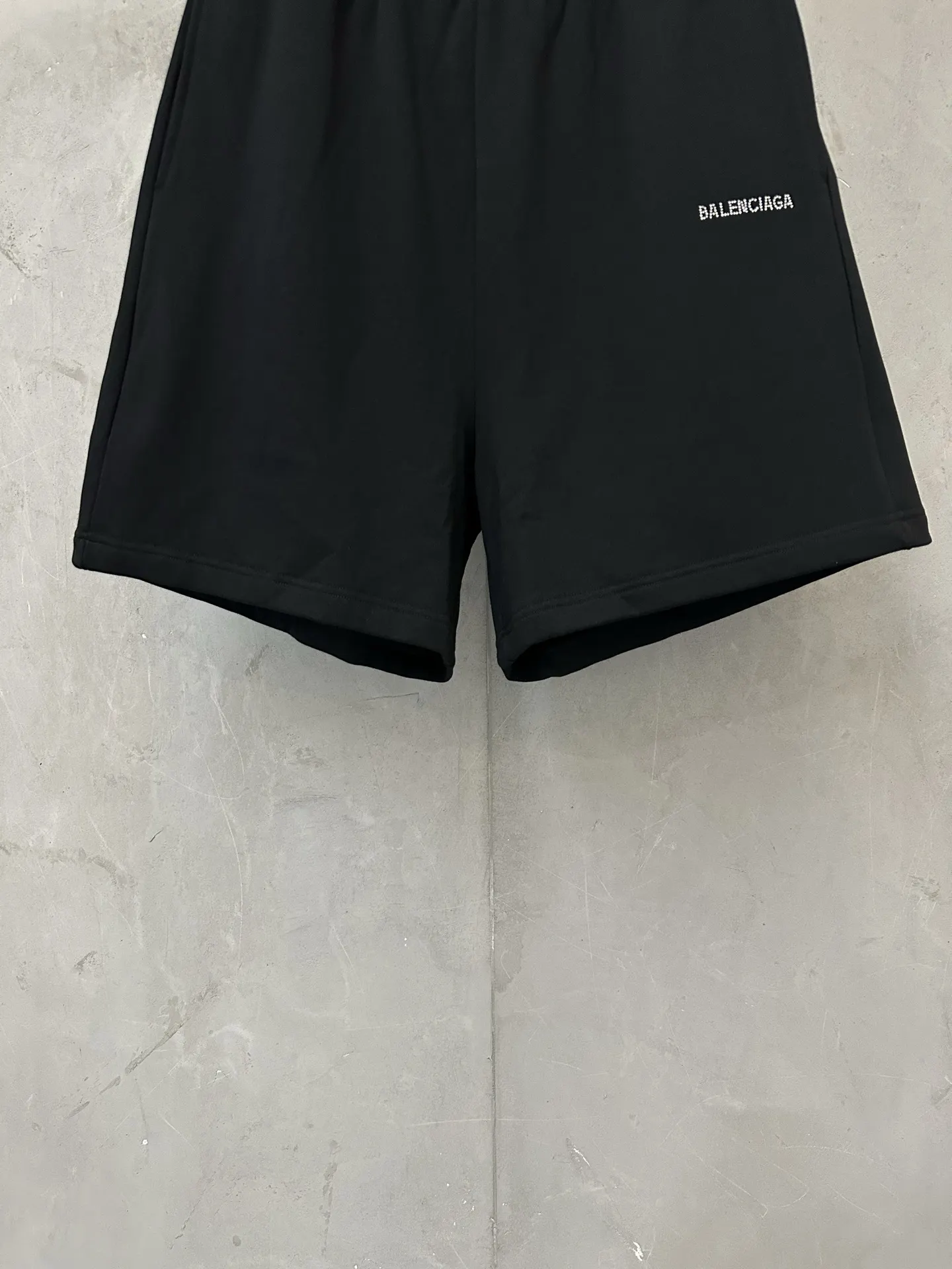 Logo Rhinestone Cotton-Jersey Shorts D21518894 — view 4