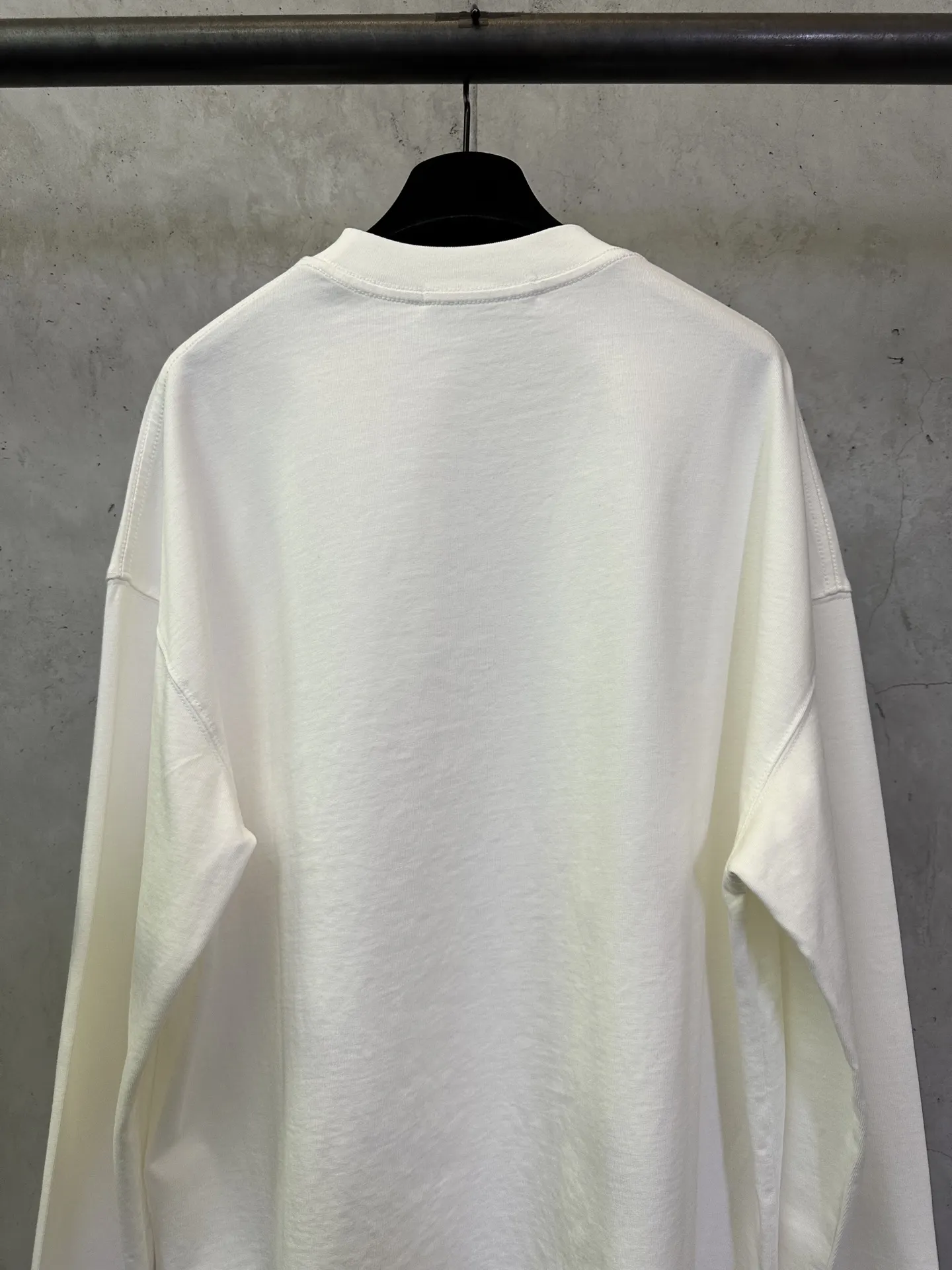 Vintage Logo Patch Long-Sleeve T-Shirt D22023744 — view 5
