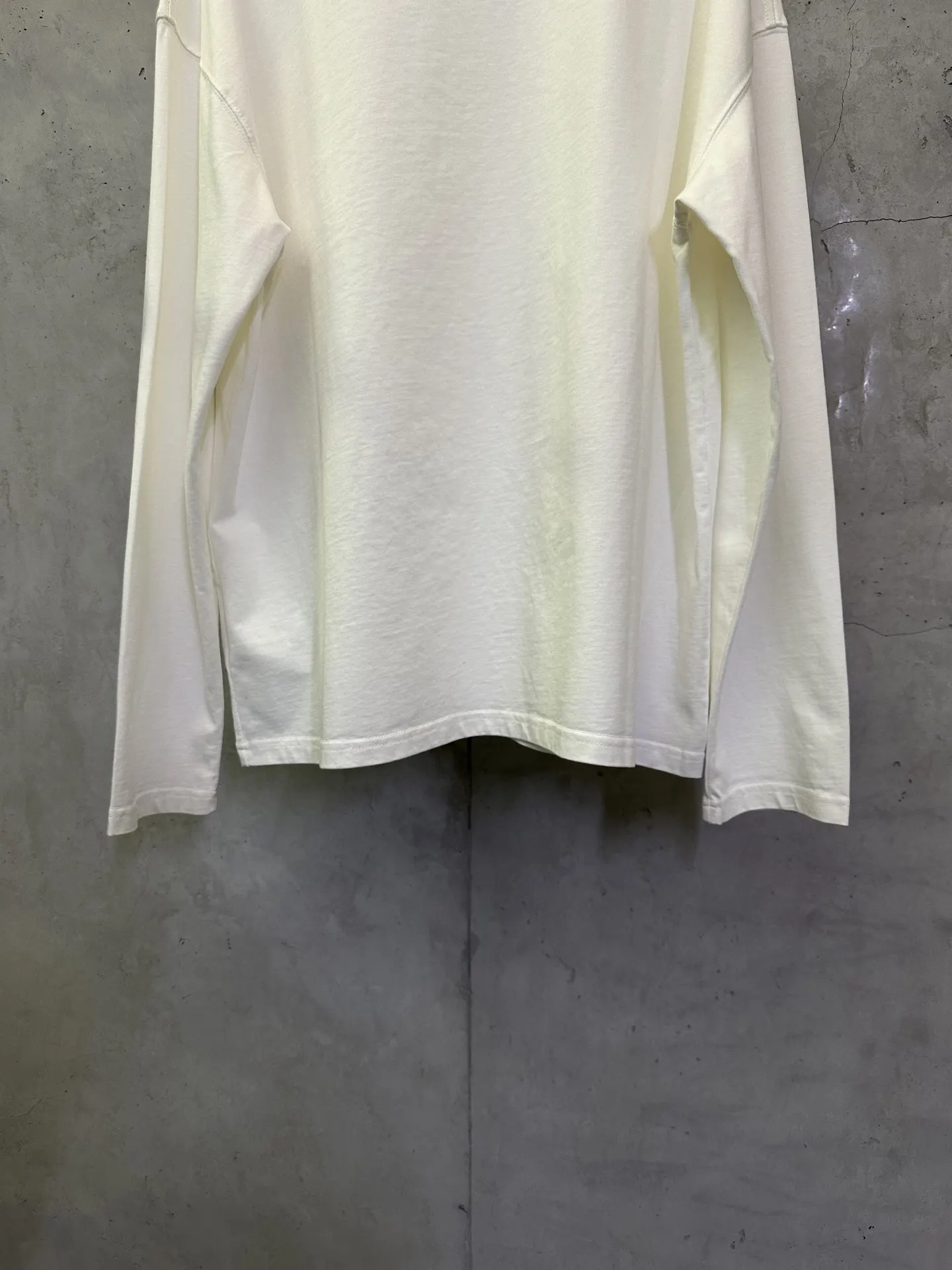 Vintage Logo Patch Long-Sleeve T-Shirt D22023744 — view 6